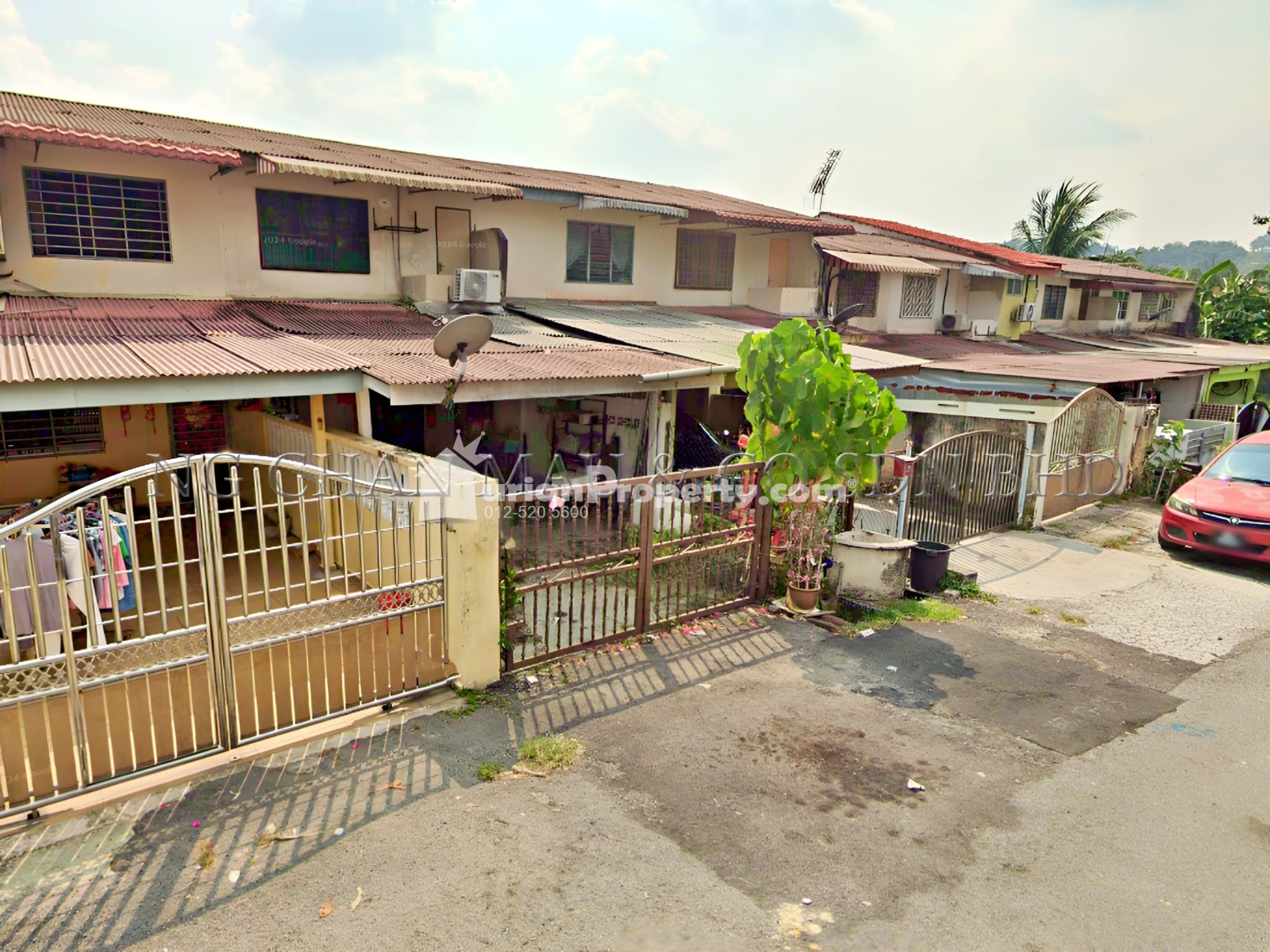 Terrace House For Auction at Taman Rakan