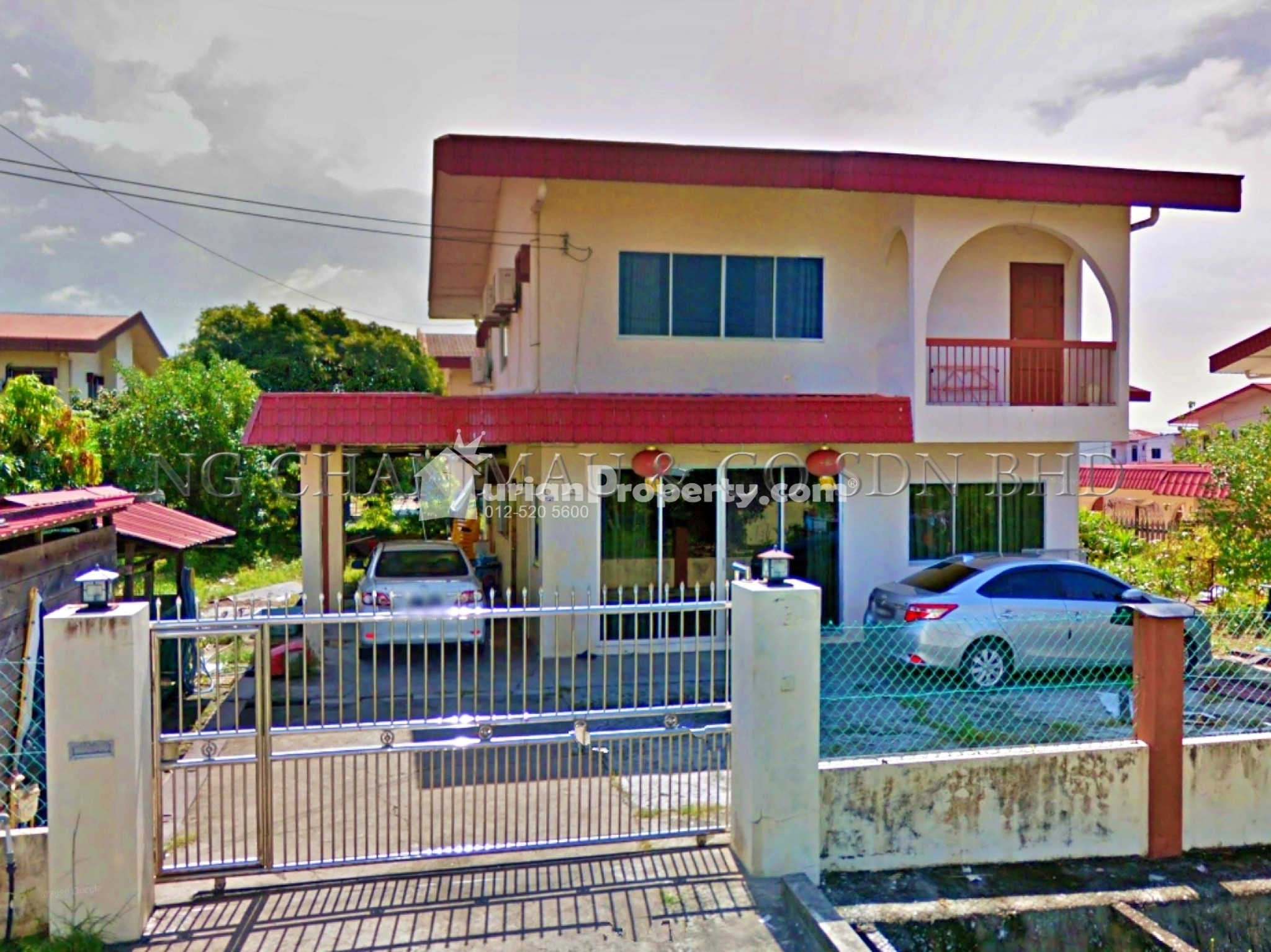 Bungalow House For Auction at Miri