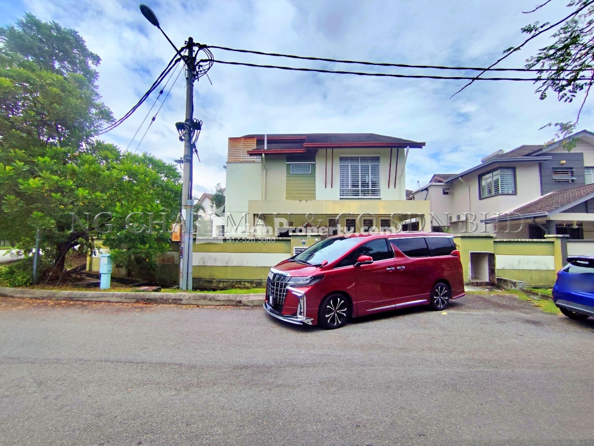 Bungalow House For Auction at Taman Jelok Impian