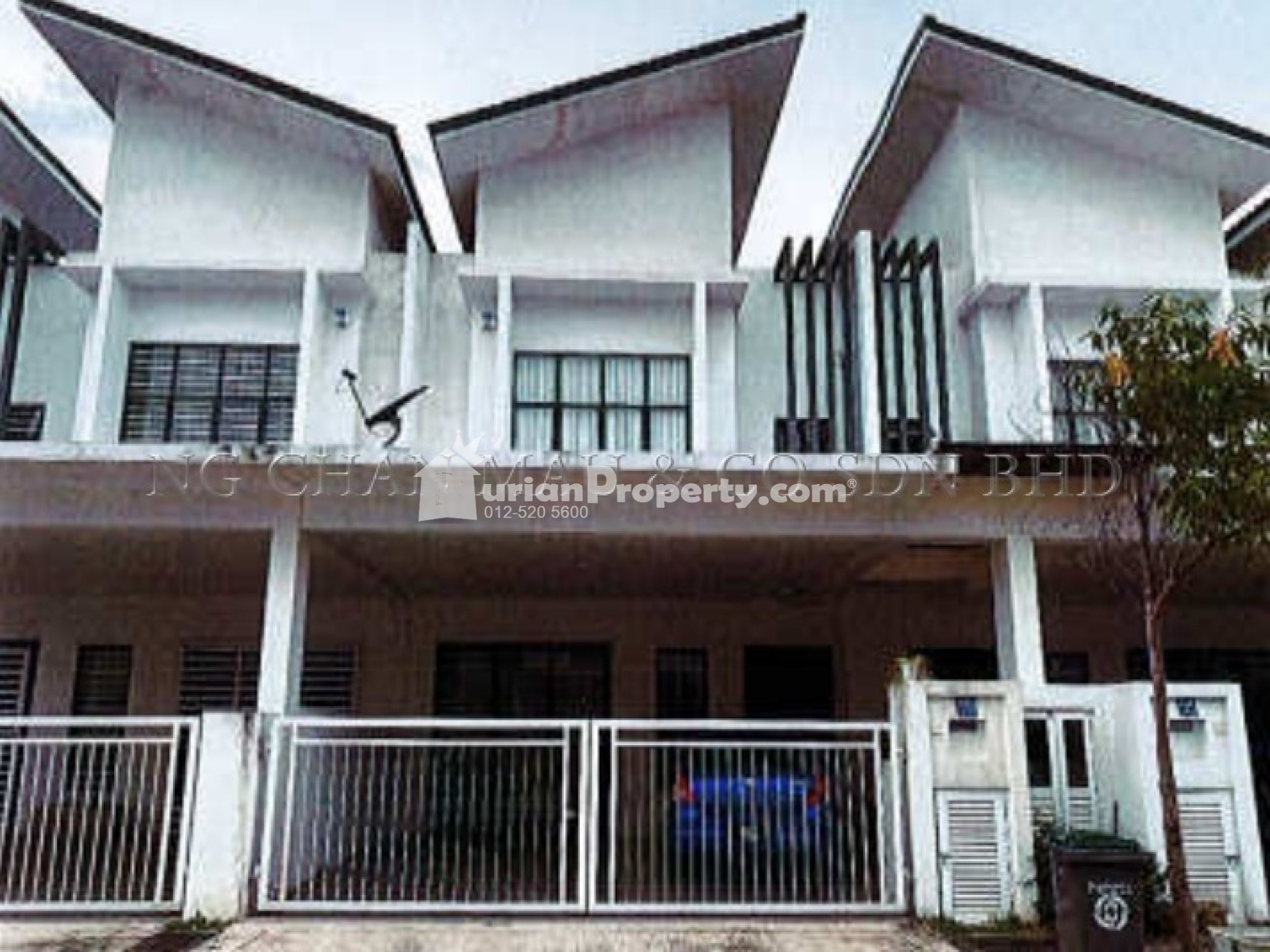 Terrace House For Auction at Hijayu 2