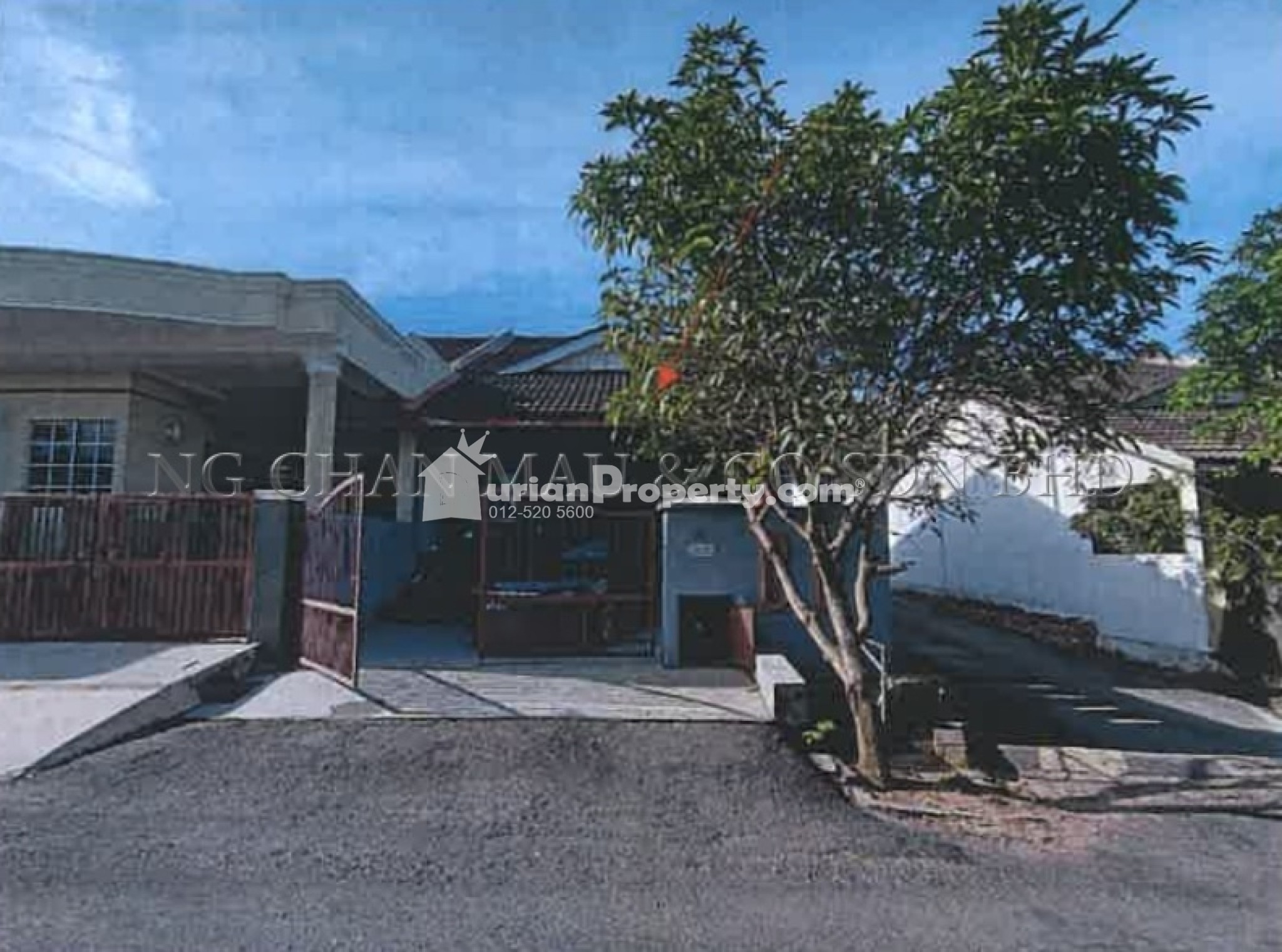 Terrace House For Auction at Taman Desa Vista