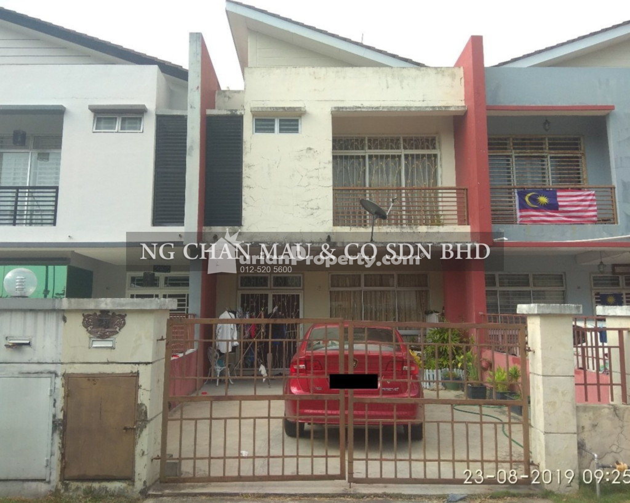 Terrace House For Auction at Taman Pulai Indah