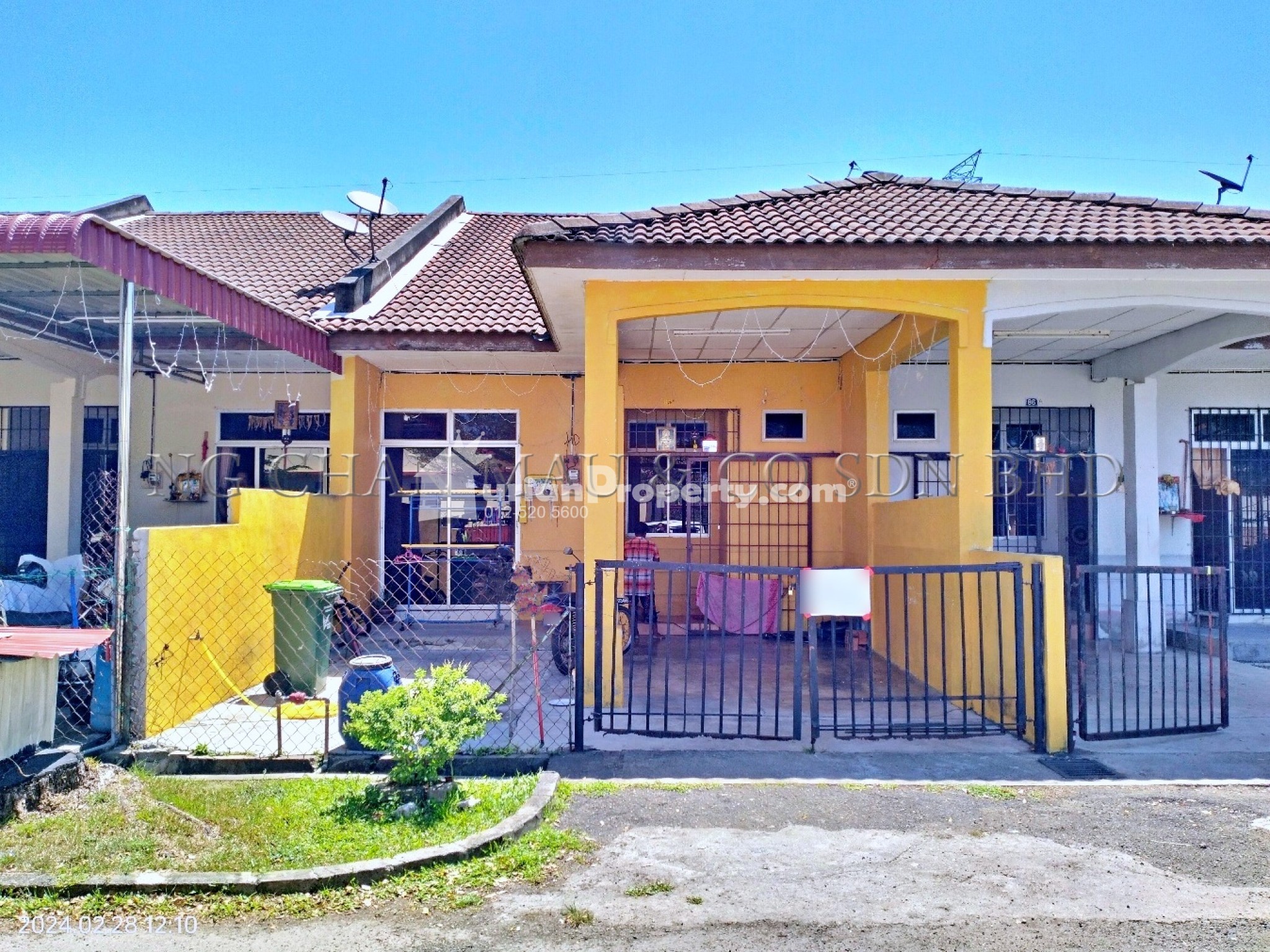 Terrace House For Auction at Taman Songket Indah