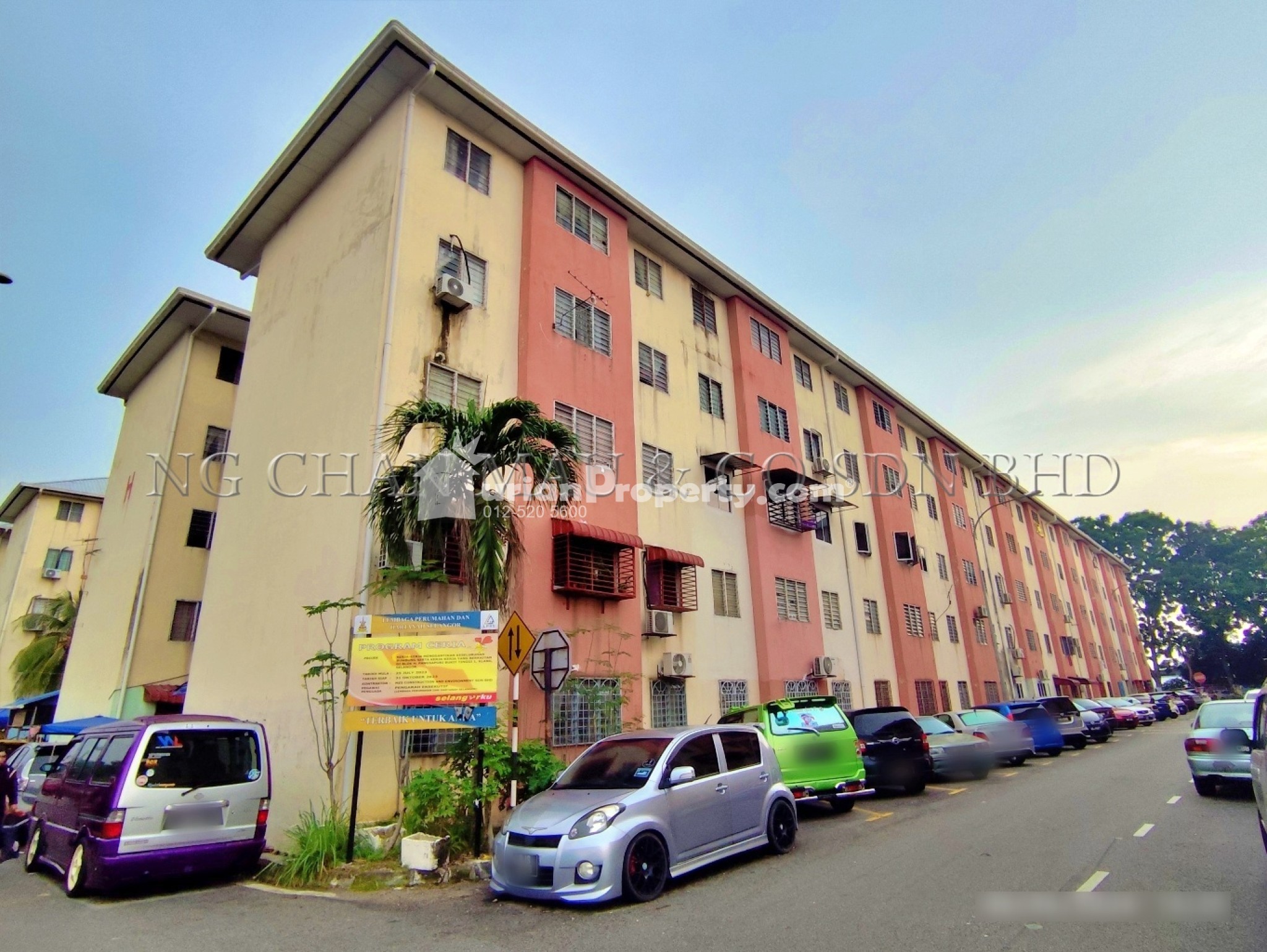 Flat For Auction at Bandar Bukit Tinggi