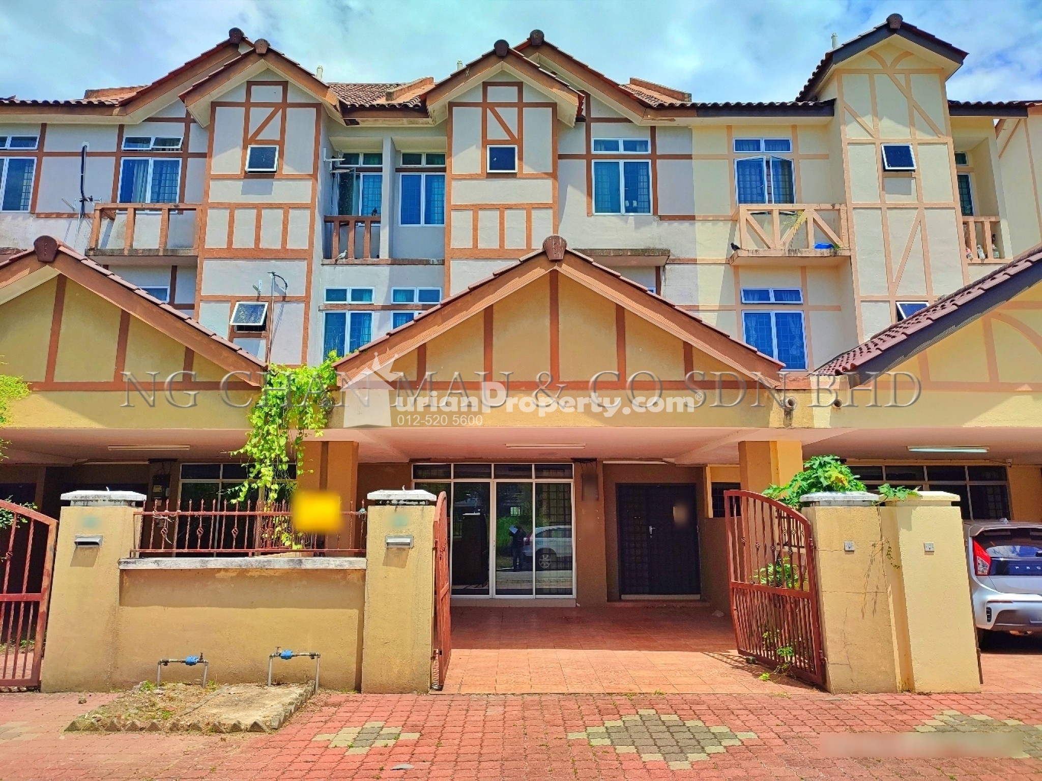 Terrace House For Auction at Bandar Barat