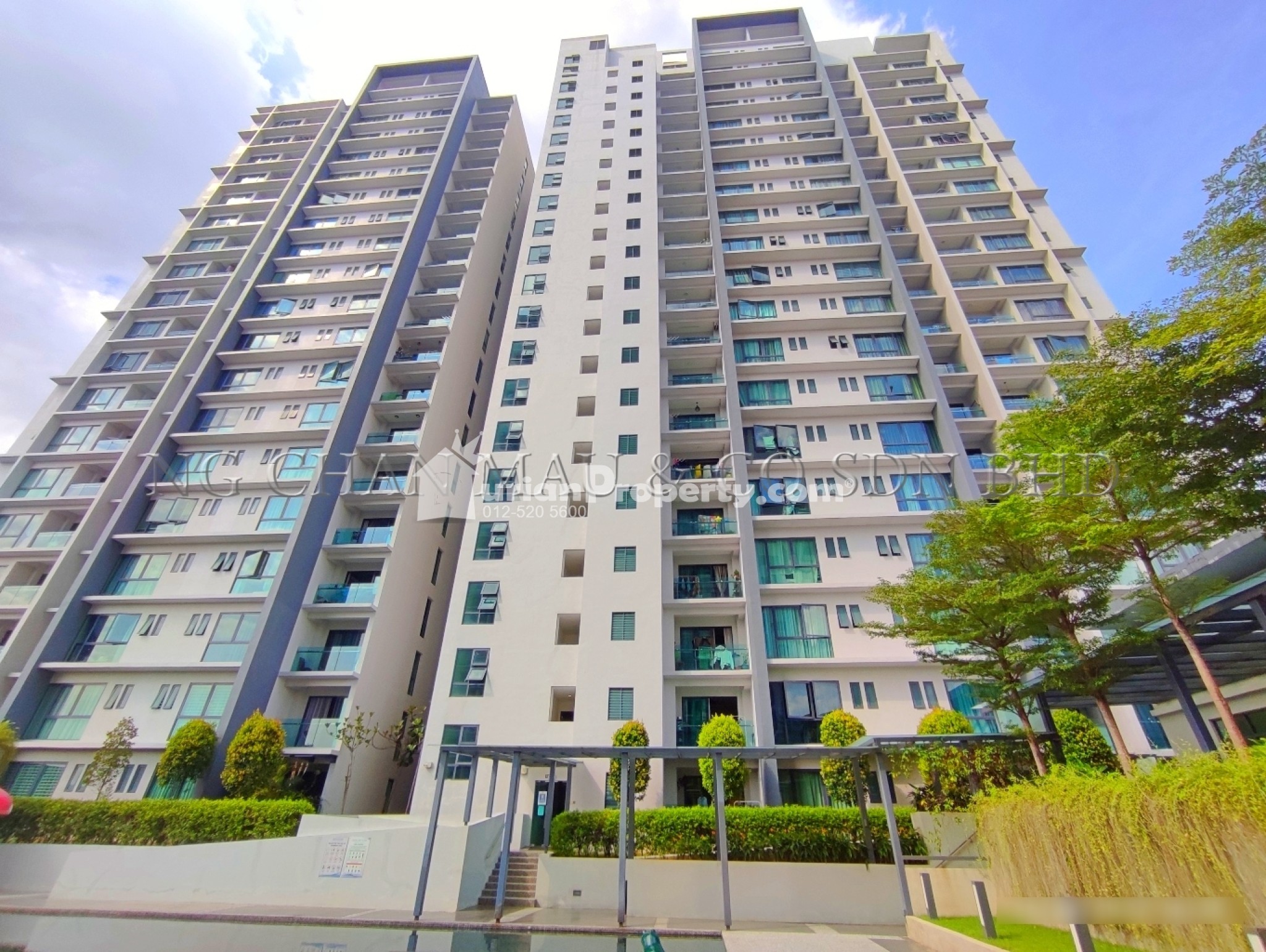 Condo For Auction at Ascenda Residence @ SkyArena