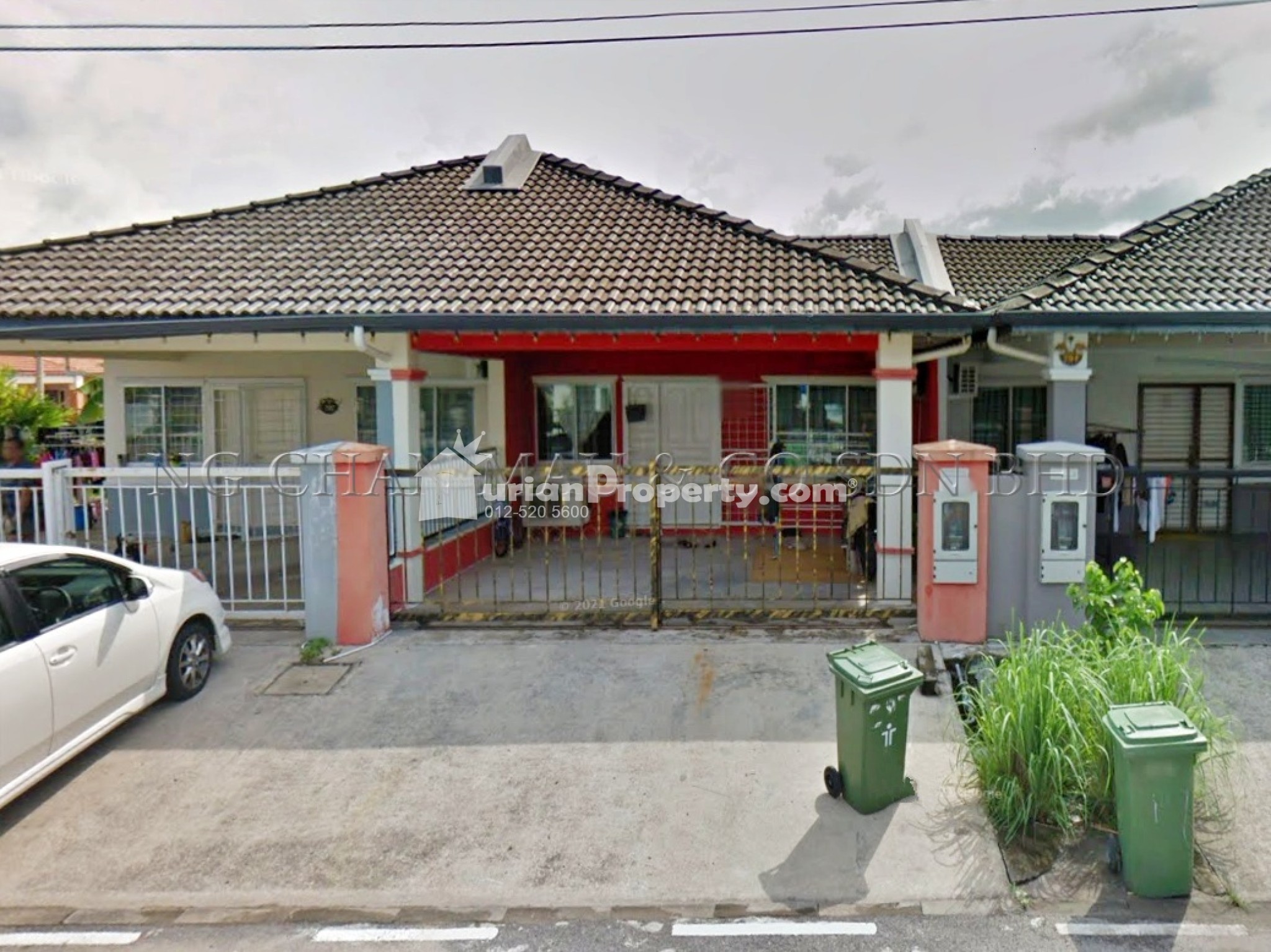 Terrace House For Auction at Samariang Aman