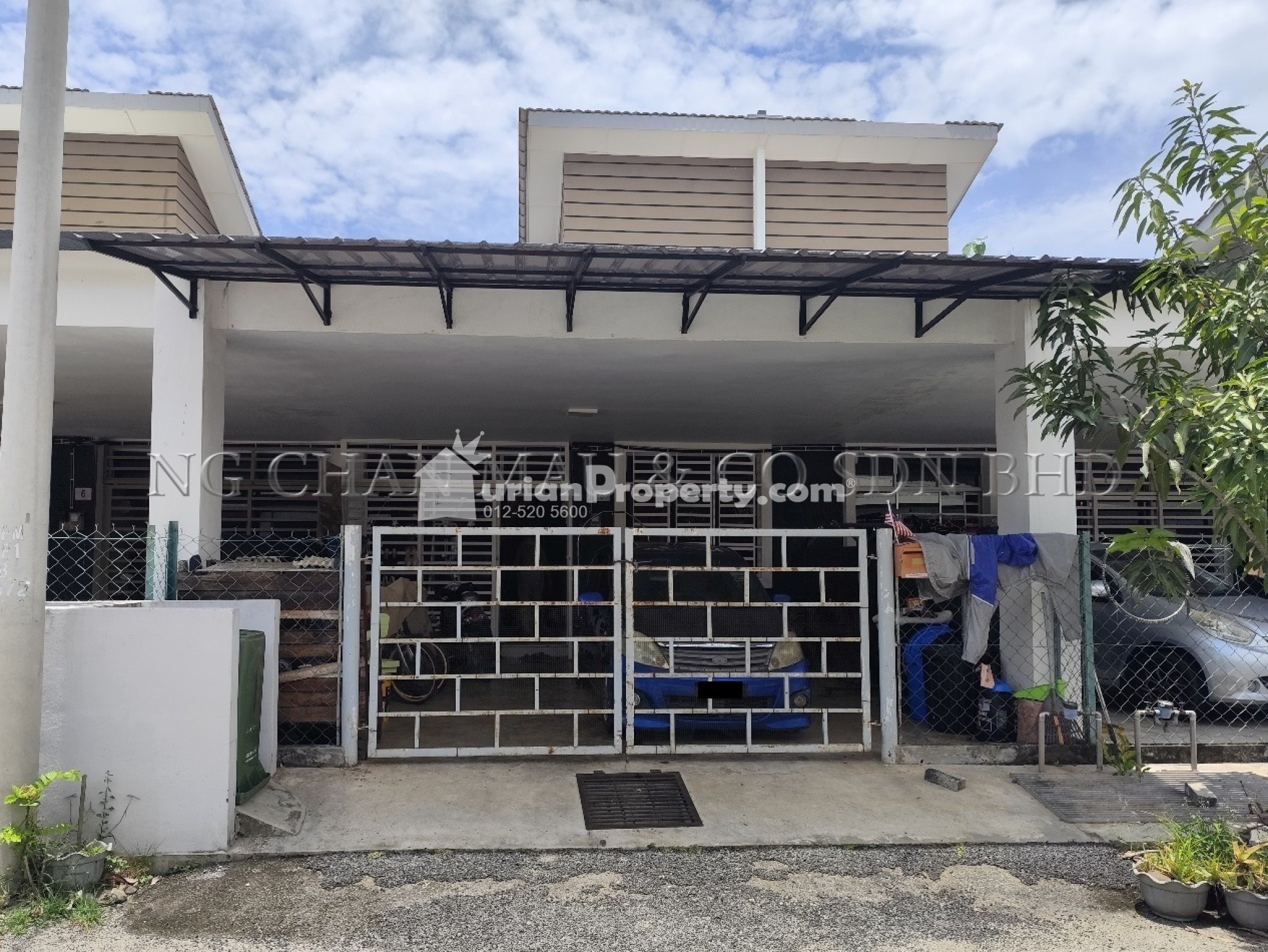 Terrace House For Auction at Perumahan Padang Maju