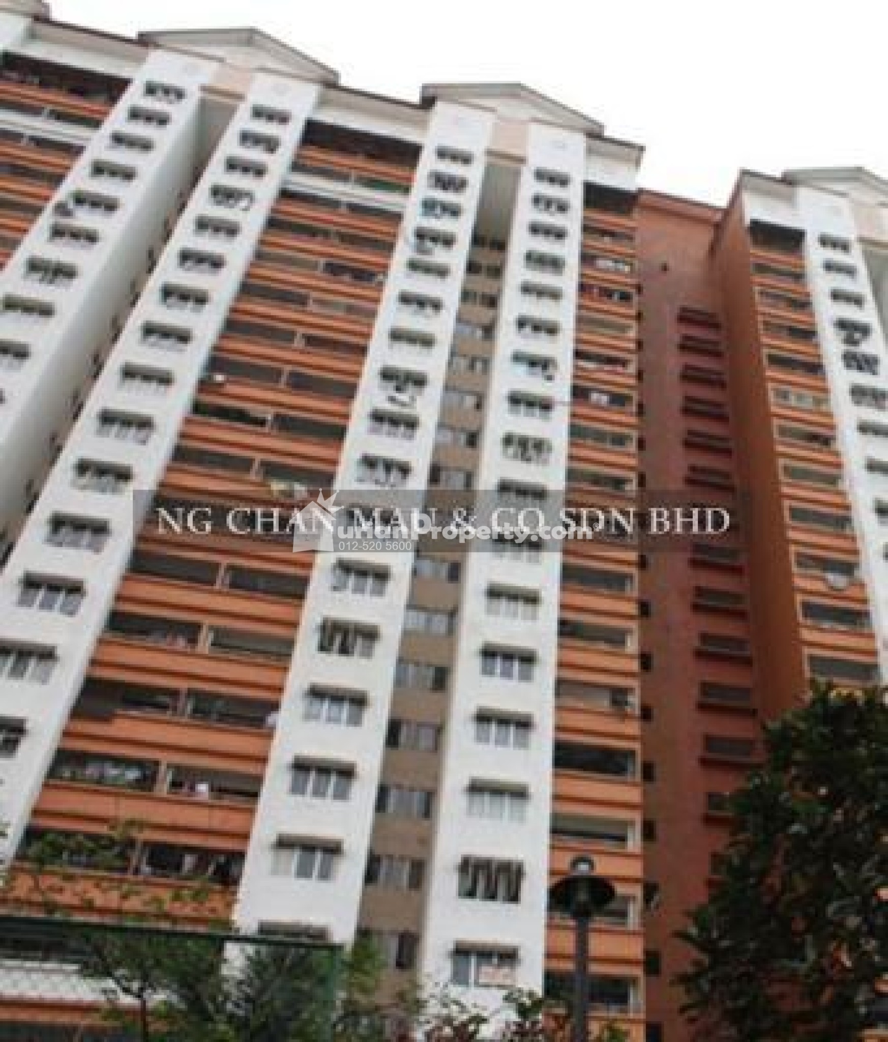 Apartment For Auction at Flora Damansara Apartment