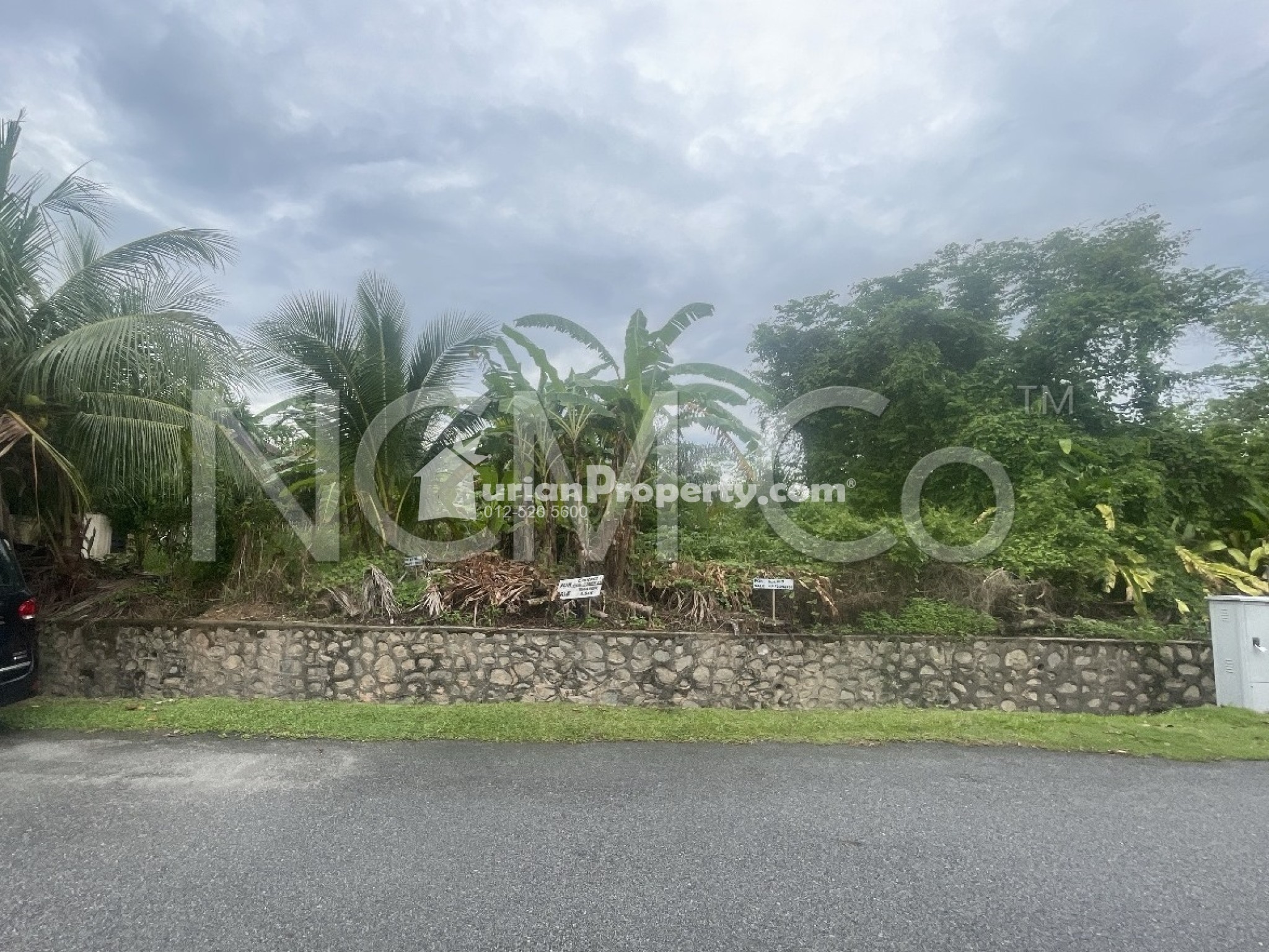 Residential Land For Auction at Kota Seriemas