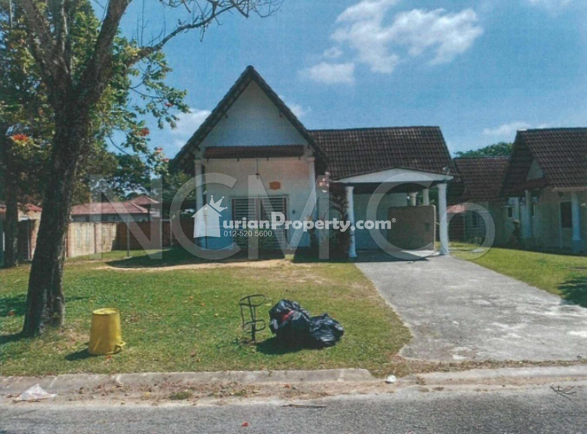 Bungalow House For Auction at A'Famosa Resort
