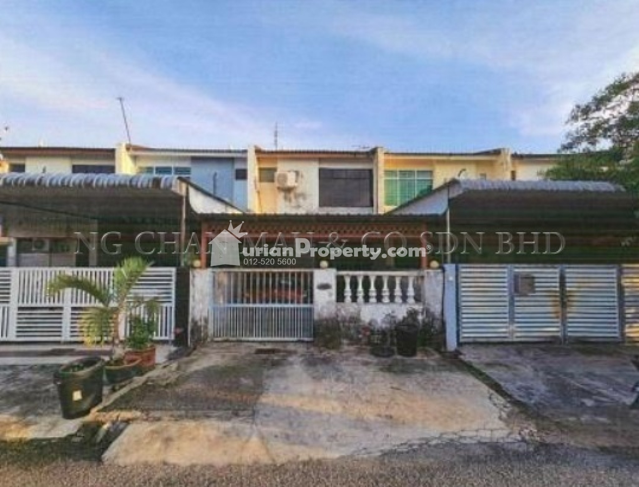 Terrace House For Auction at Taman Desa Murni