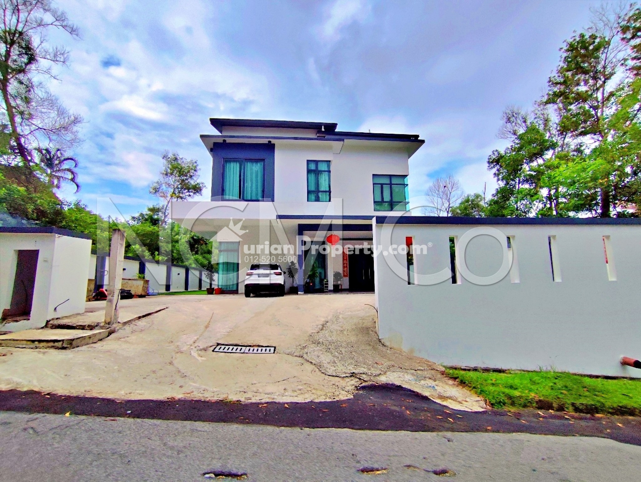 Bungalow House For Auction at Equine Park