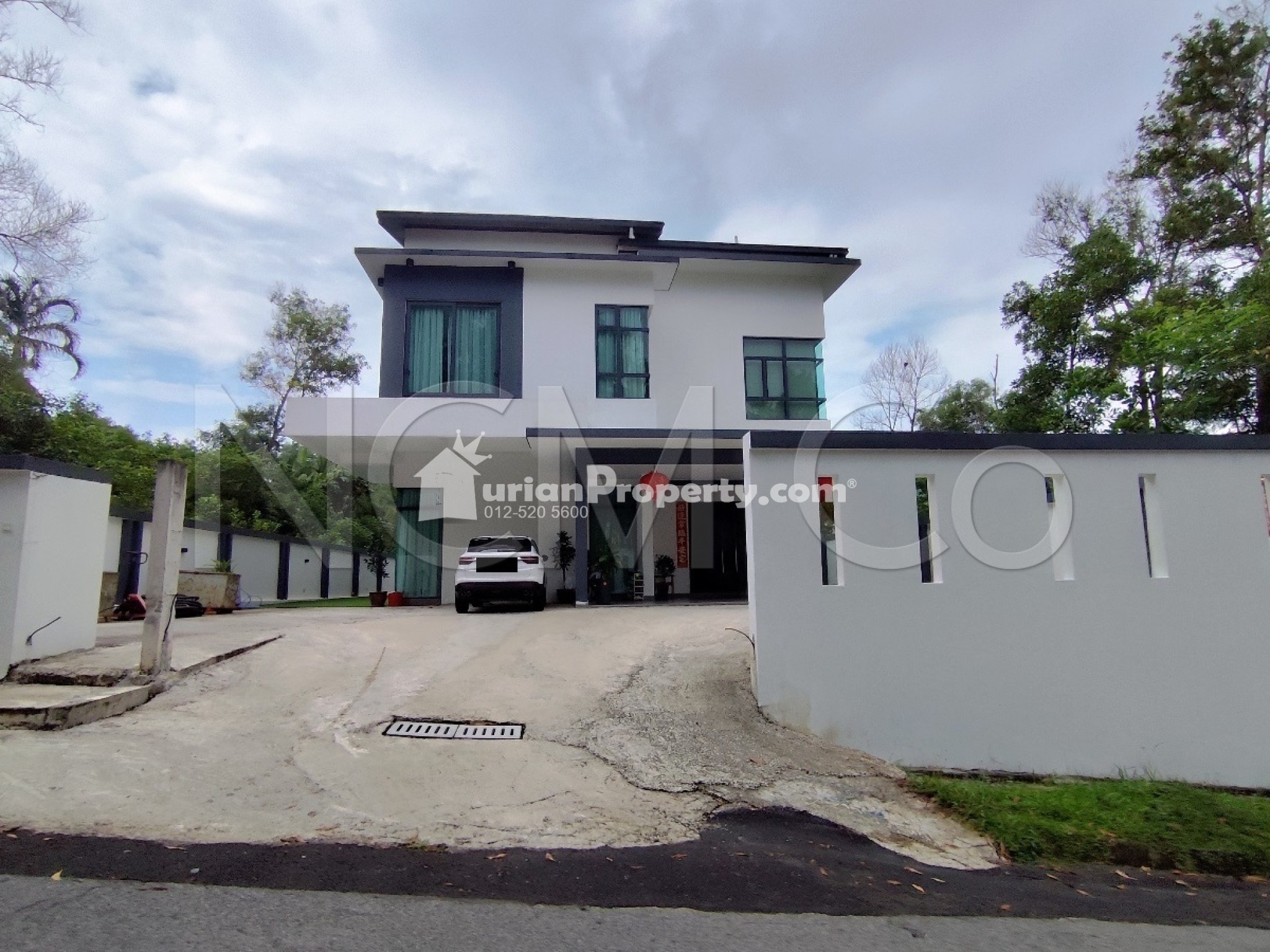 Bungalow House For Auction at Equine Park