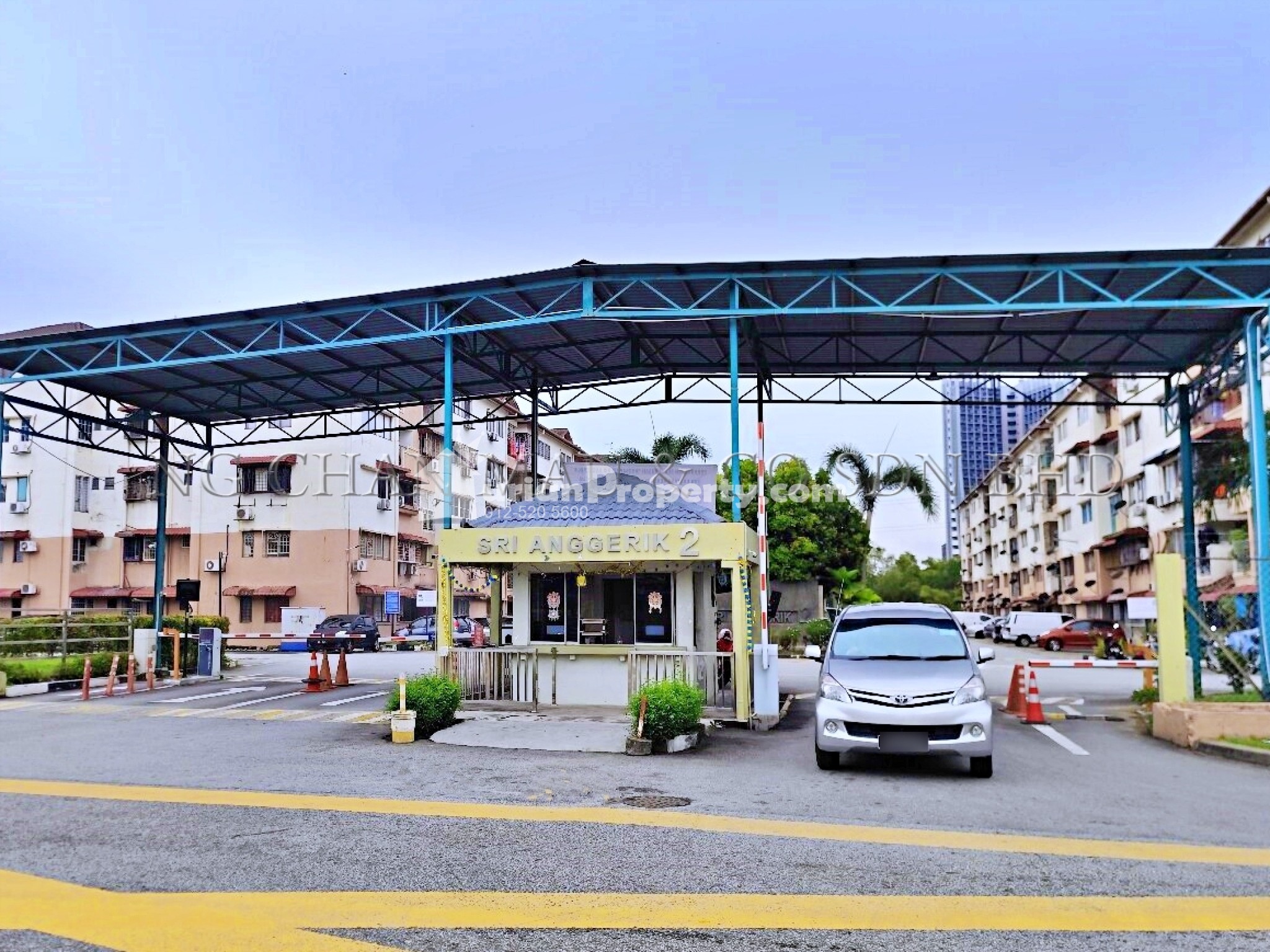 Apartment For Auction at Sri Anggerik 2