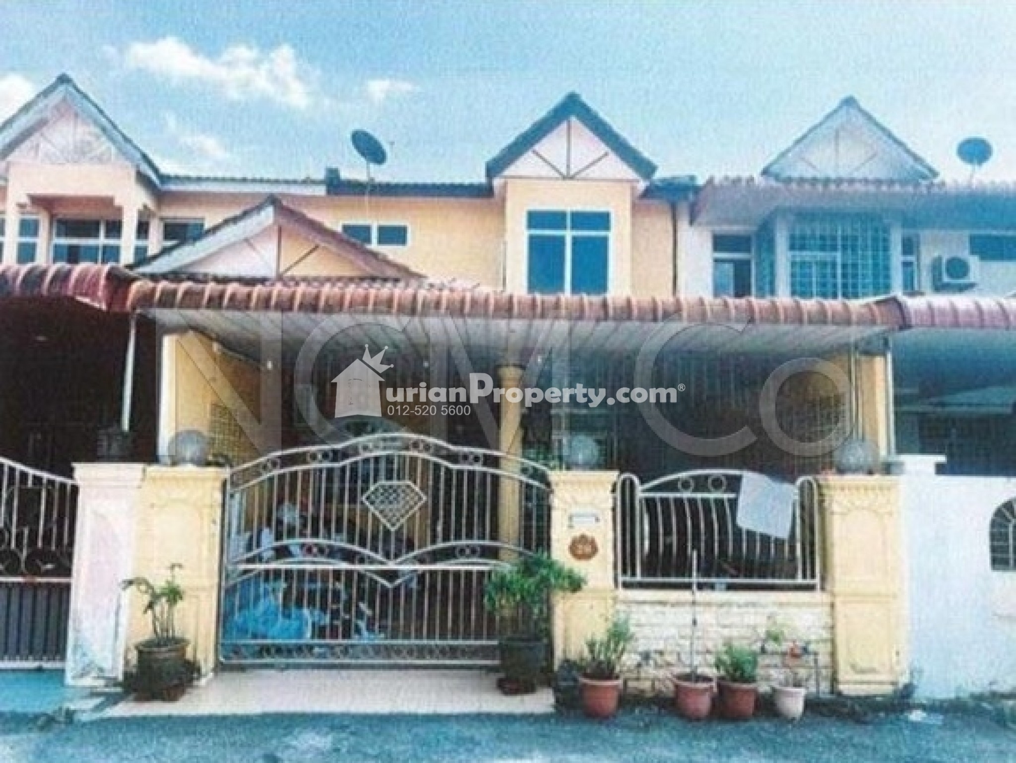 Terrace House For Auction at Taman Tiong Mas