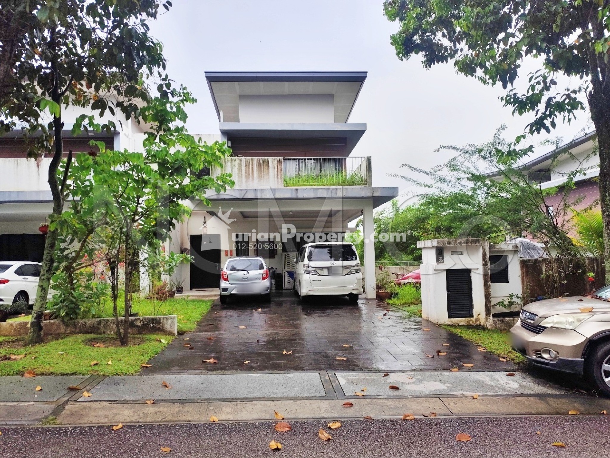 Semi D For Auction at Jade Hills