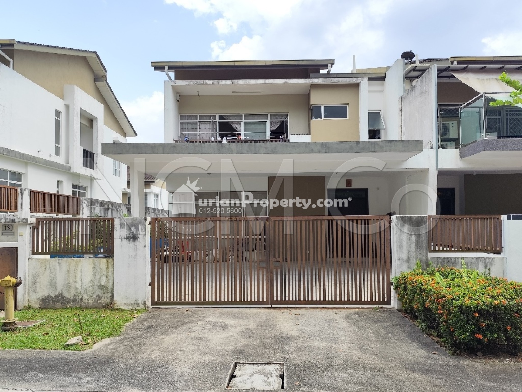 Semi D For Auction at M Residence
