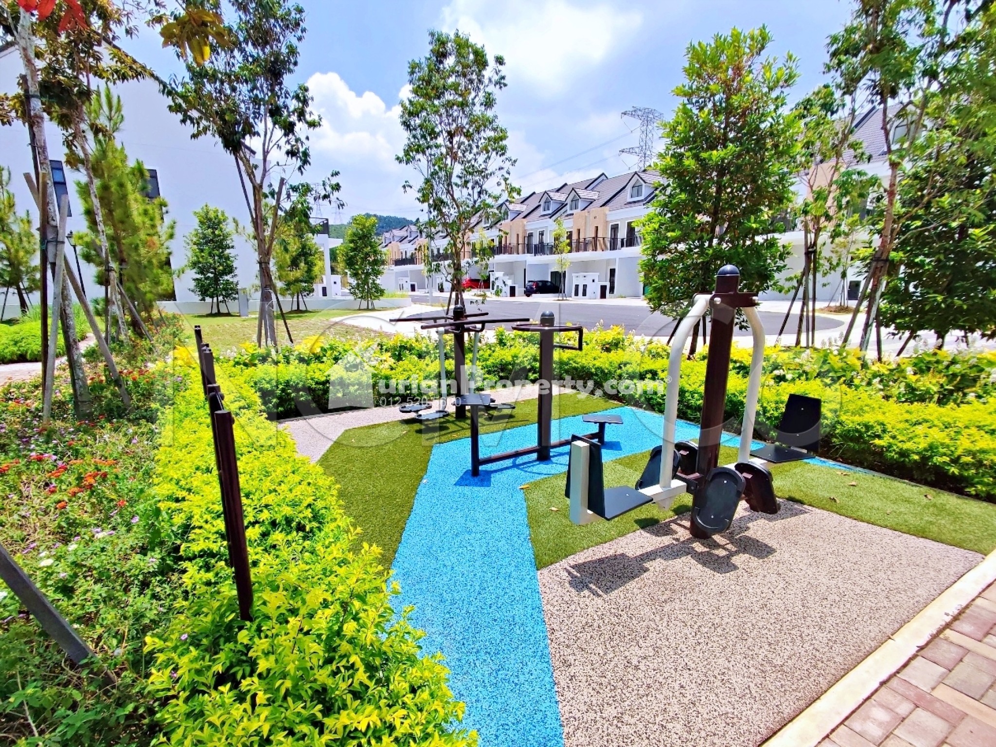 Terrace House For Auction at Monet Springtime