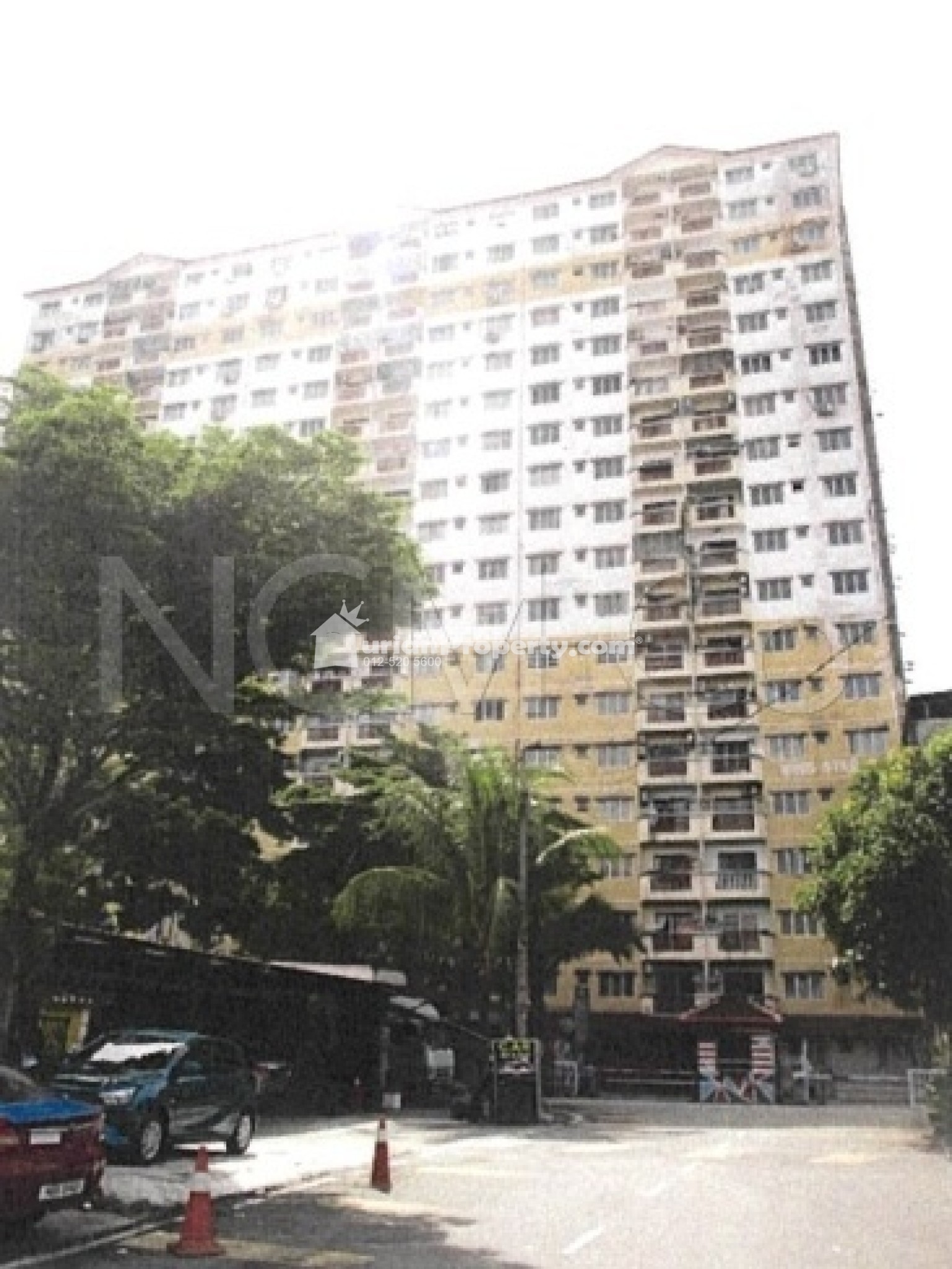 Apartment For Auction at Laksamana Puri