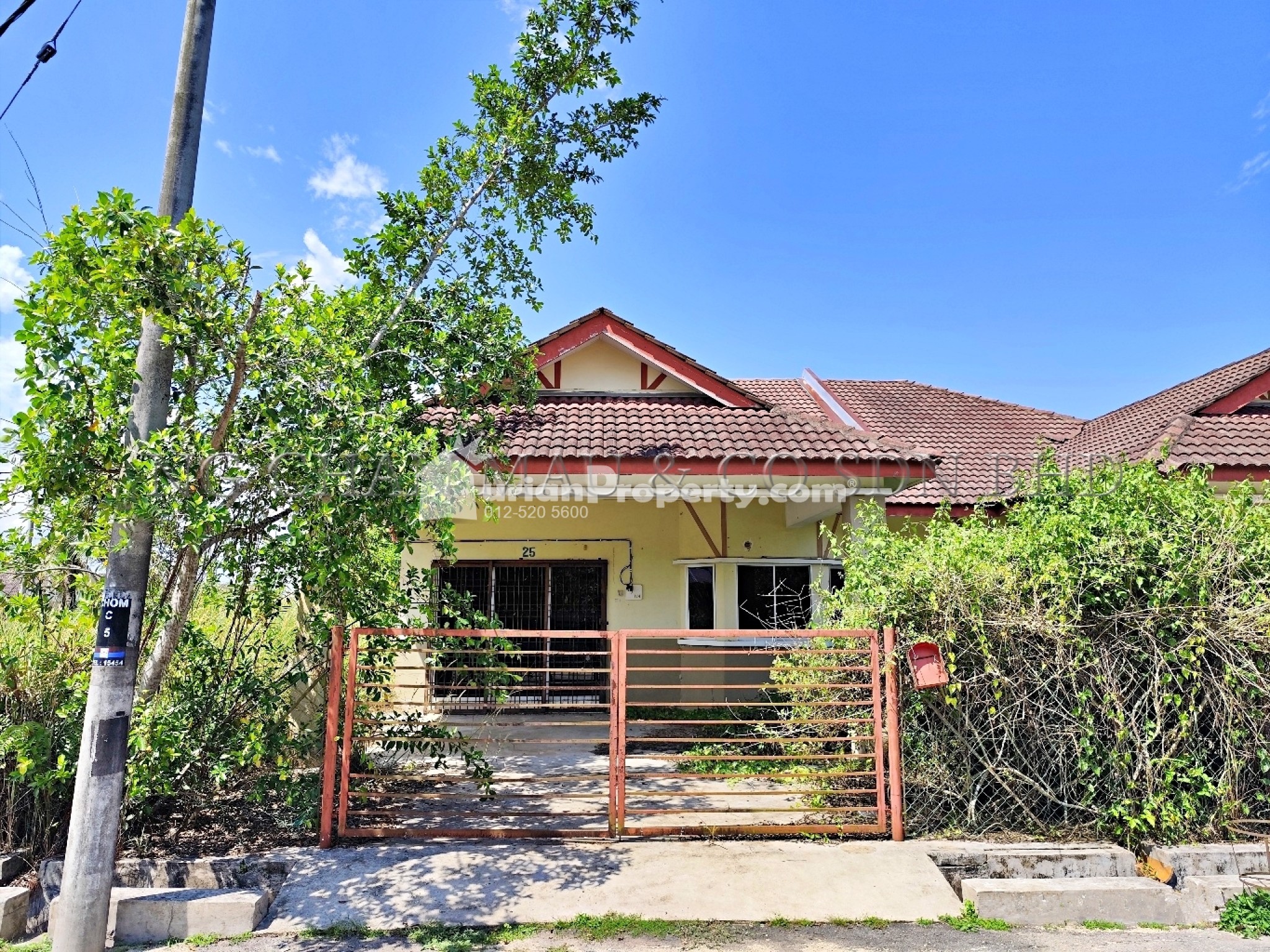 Semi D For Auction at Sungai Soi