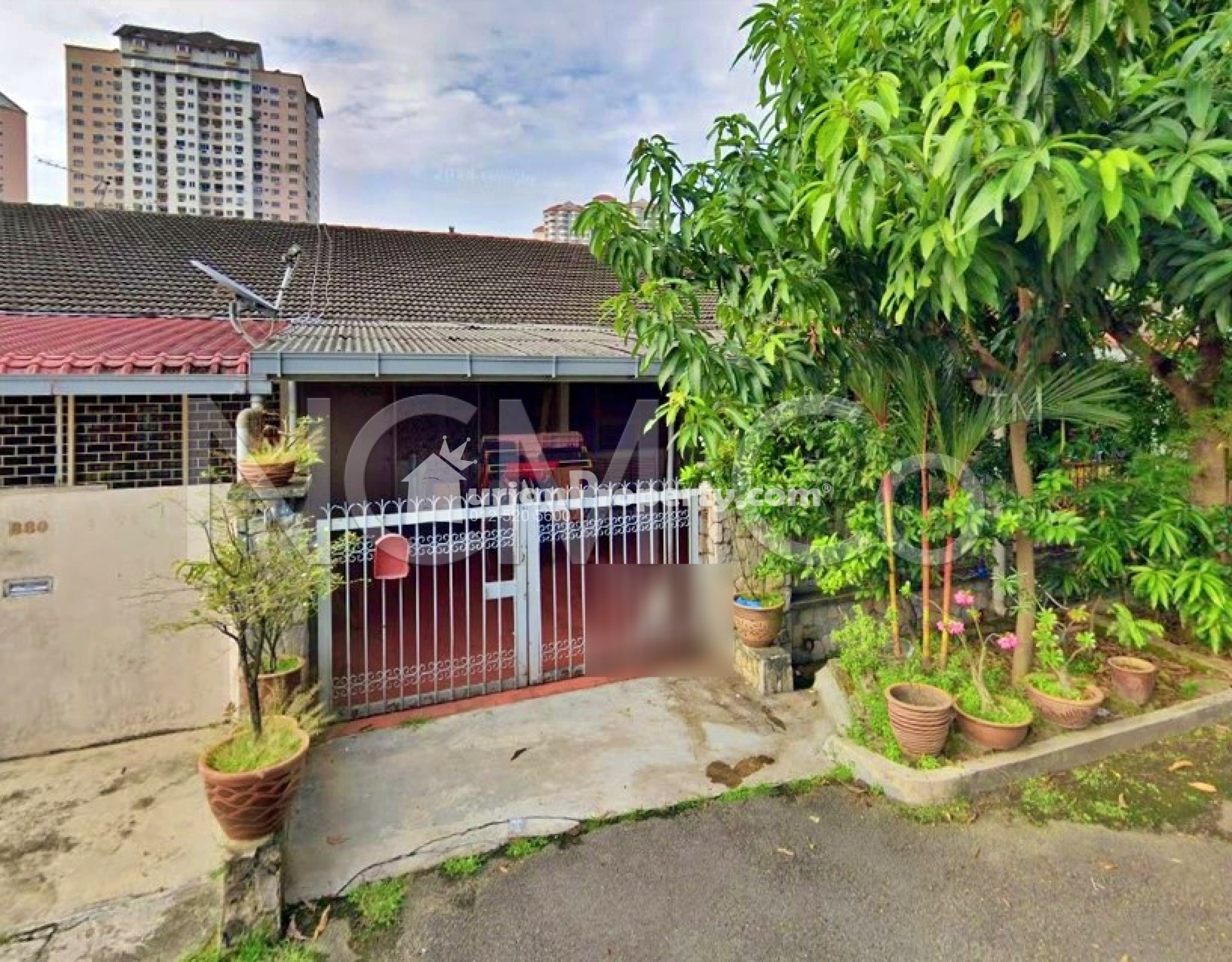 Terrace House For Auction at Taman Kok Lian