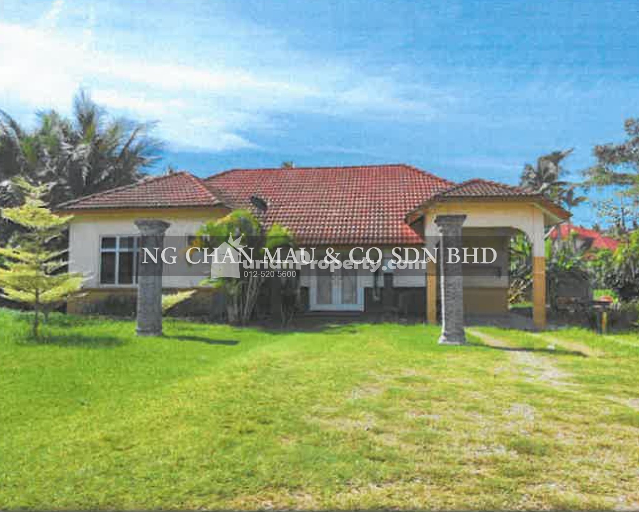 Bungalow House For Auction at Kota Bharu