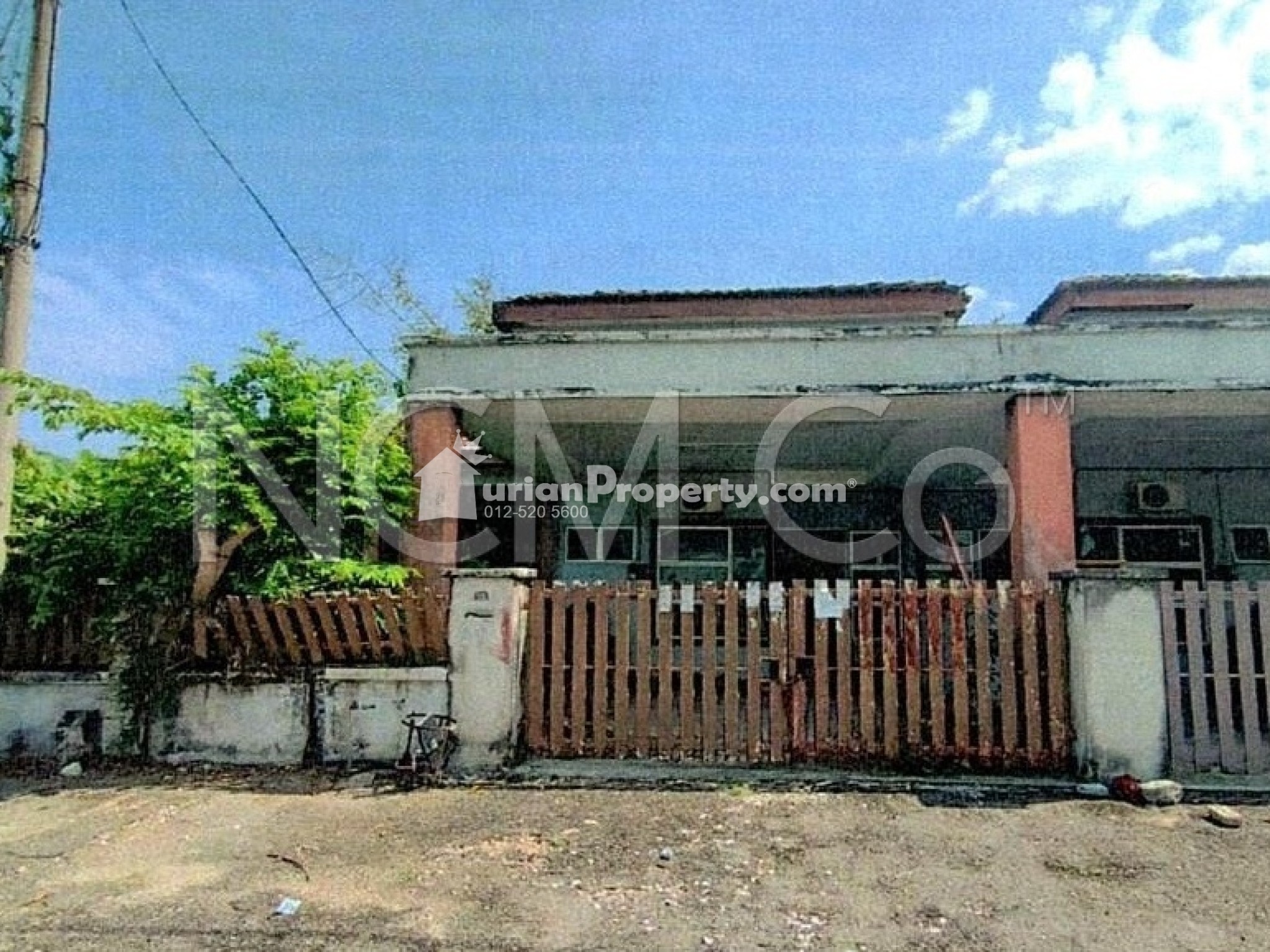 Terrace House For Auction at Kampar Putra