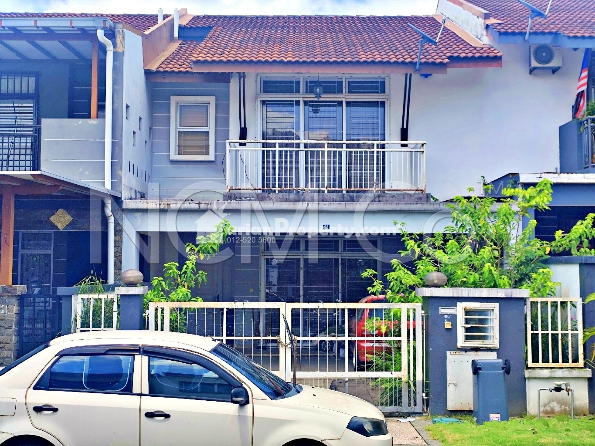 Terrace House For Auction at Nusa Idaman