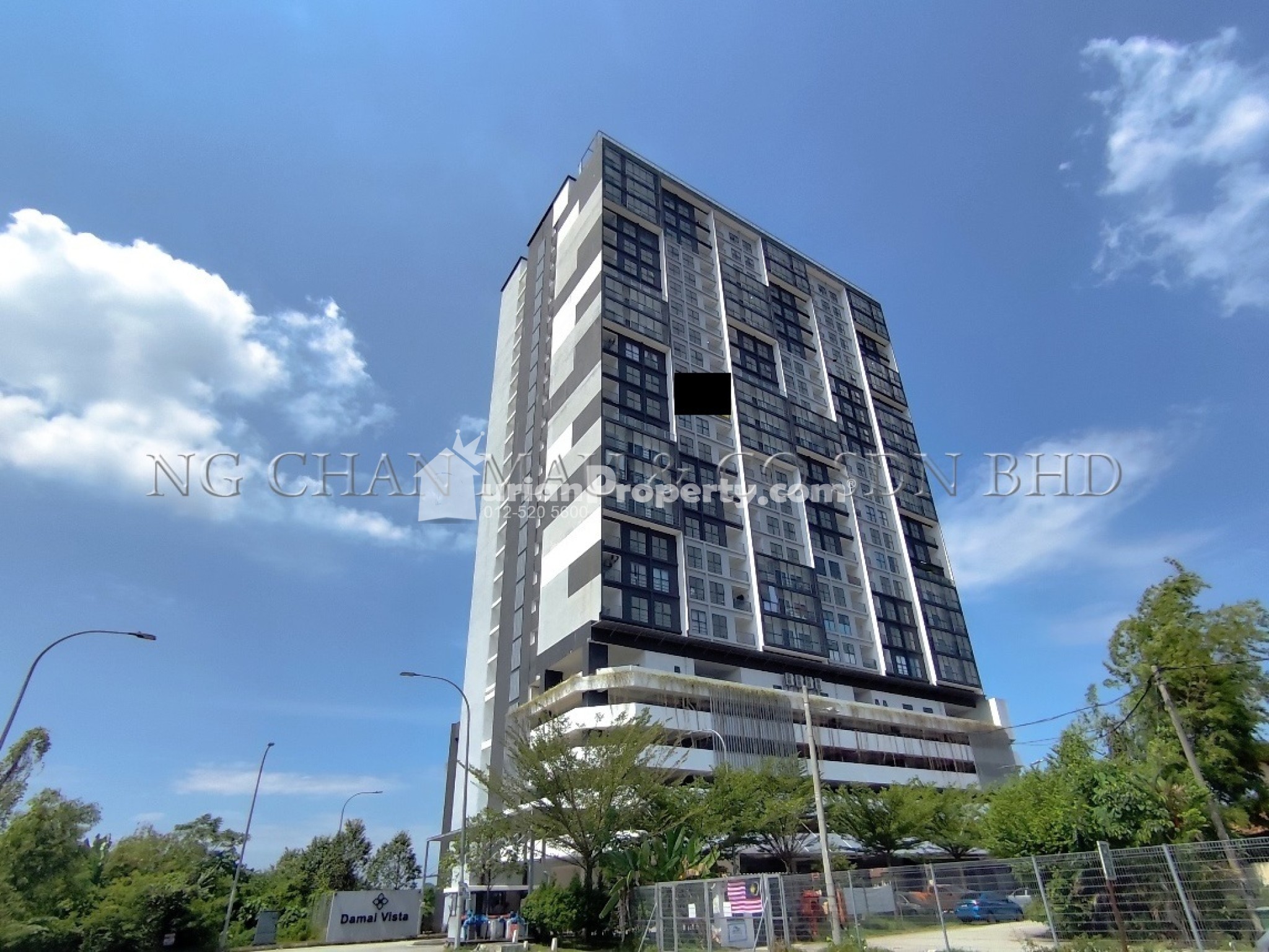 Apartment For Auction at Damai Vista