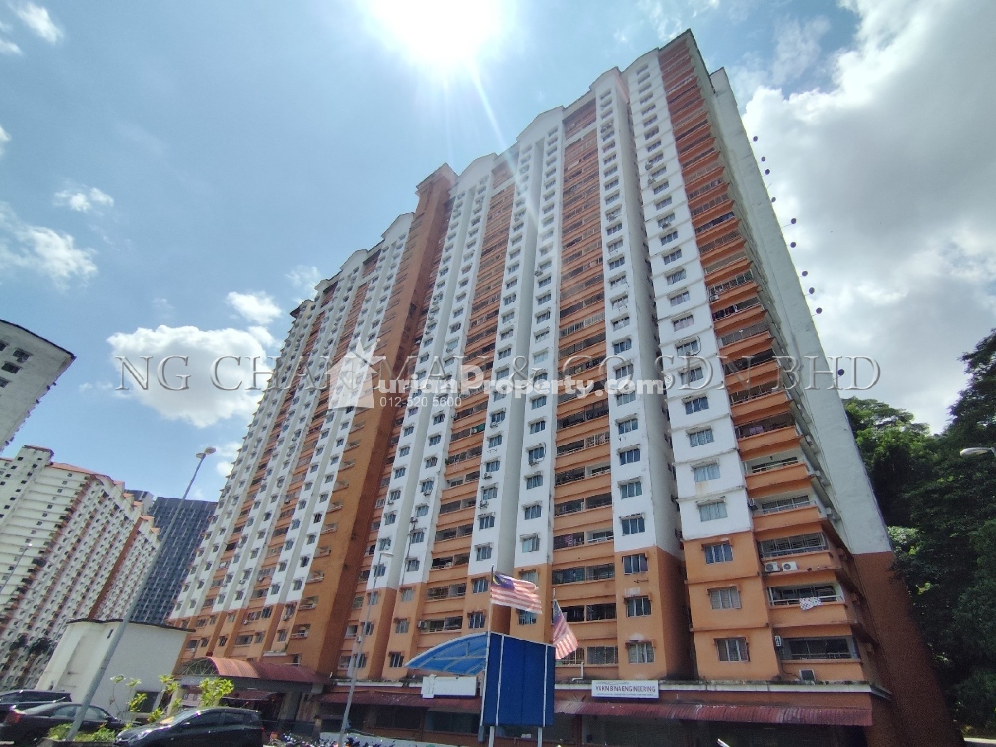 Apartment For Auction at Flora Damansara Apartment