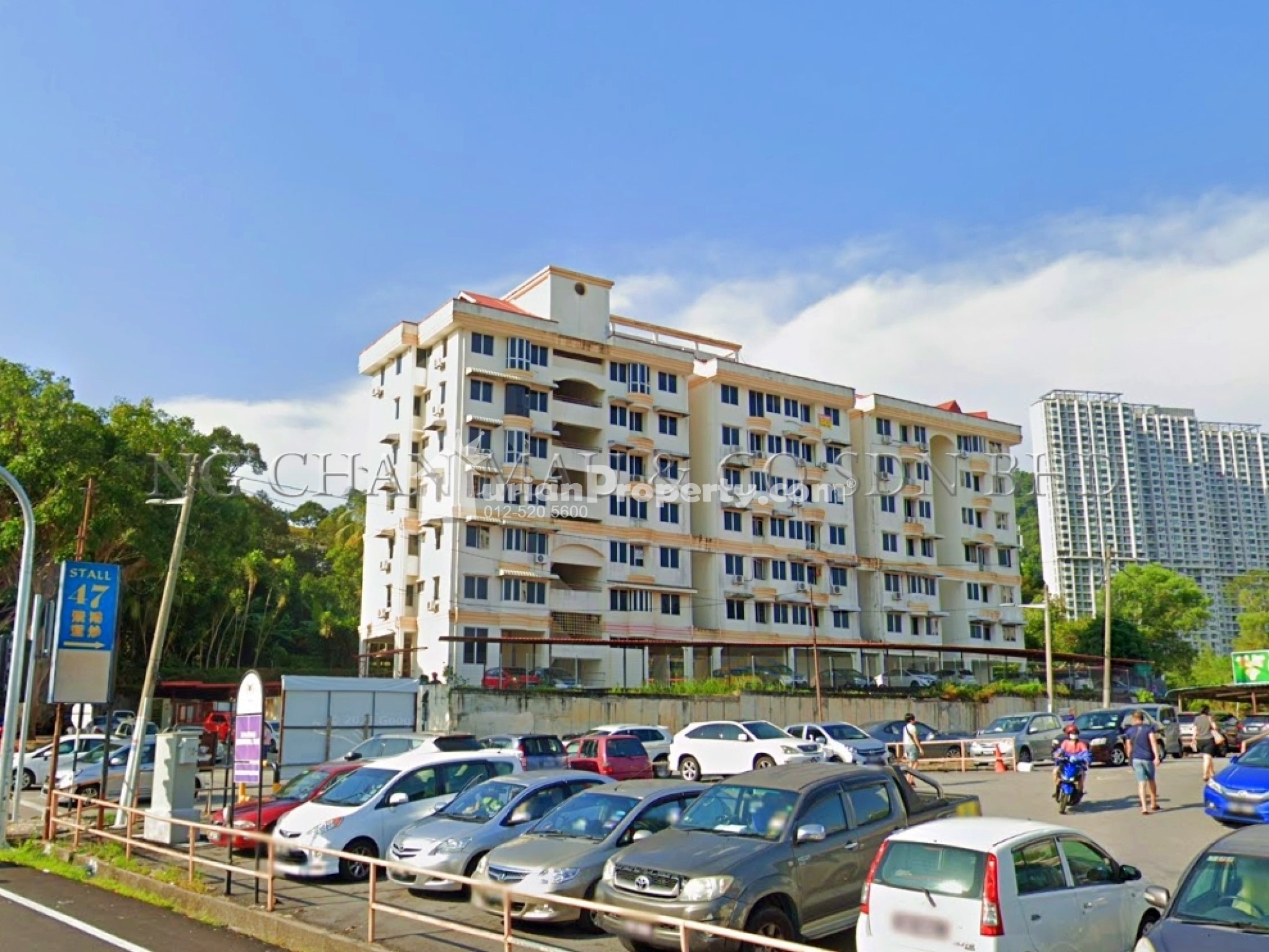 Apartment For Auction at Taman Erskine