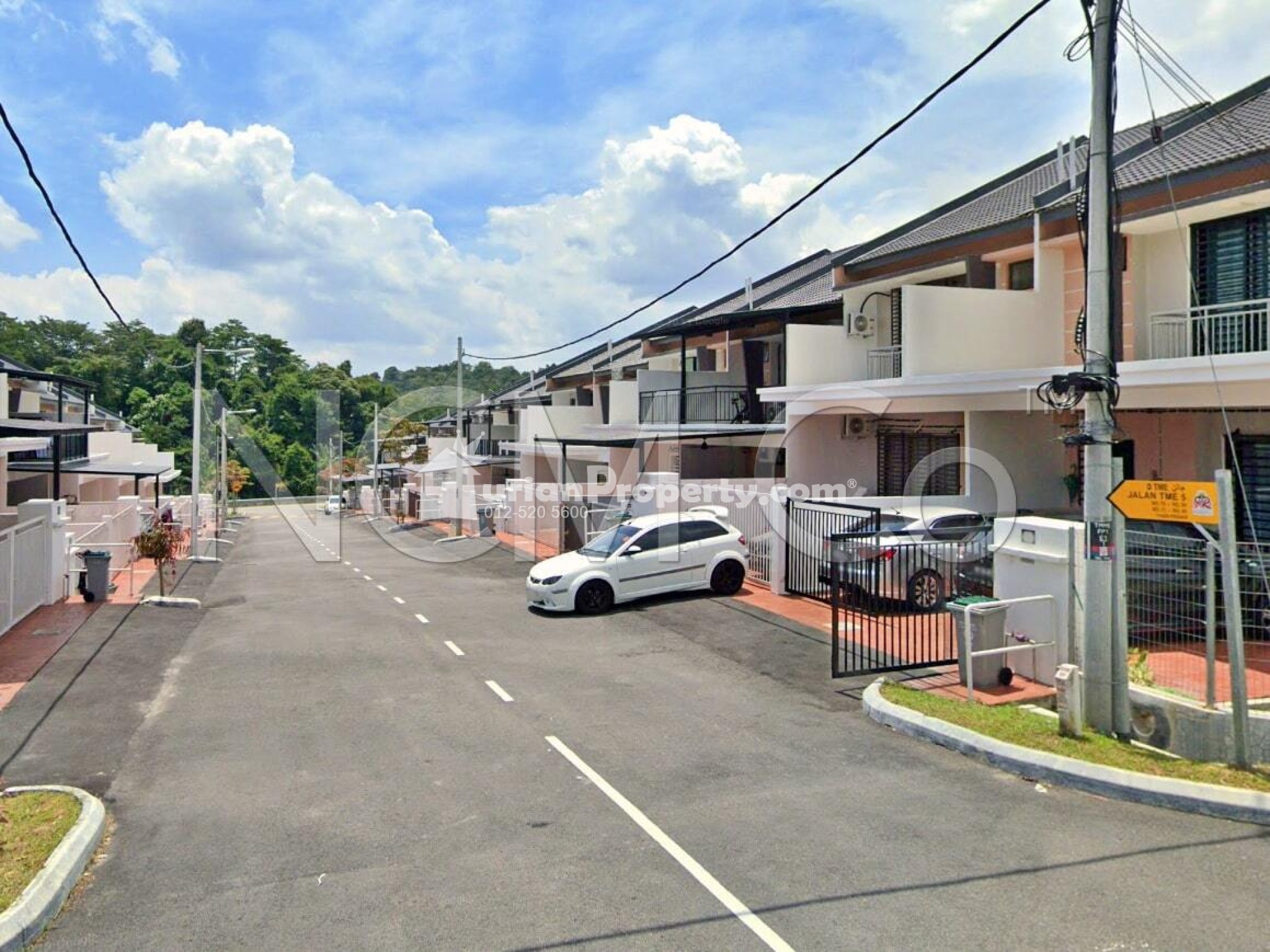 Terrace House For Auction at Taman Mawar Ehsan