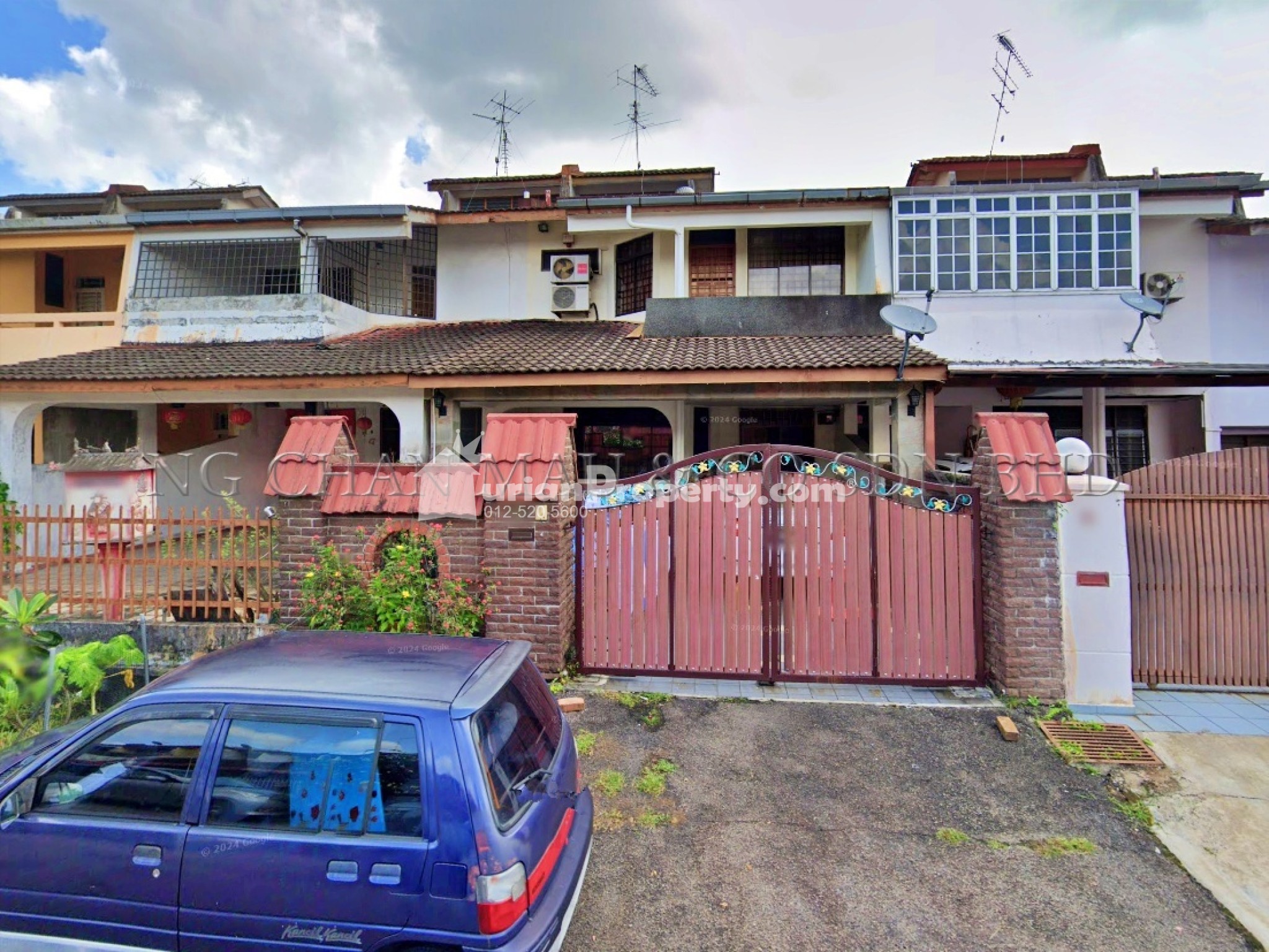 Terrace House For Auction at Taman Perling