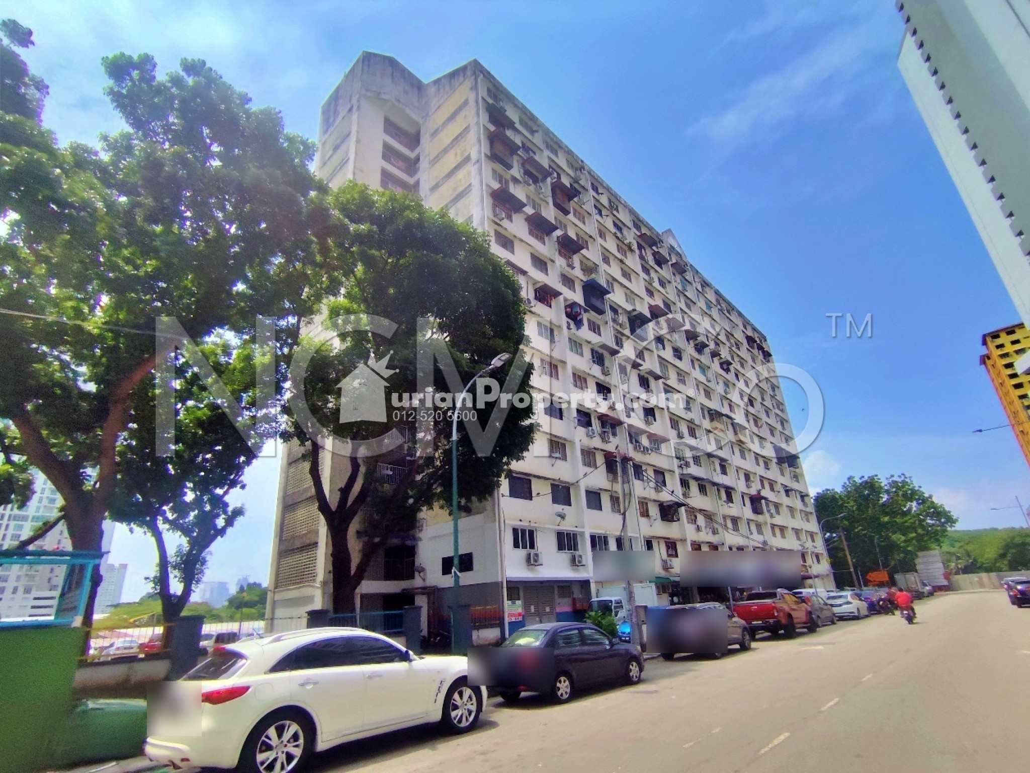 Flat For Auction at Medan Tengku Apartment