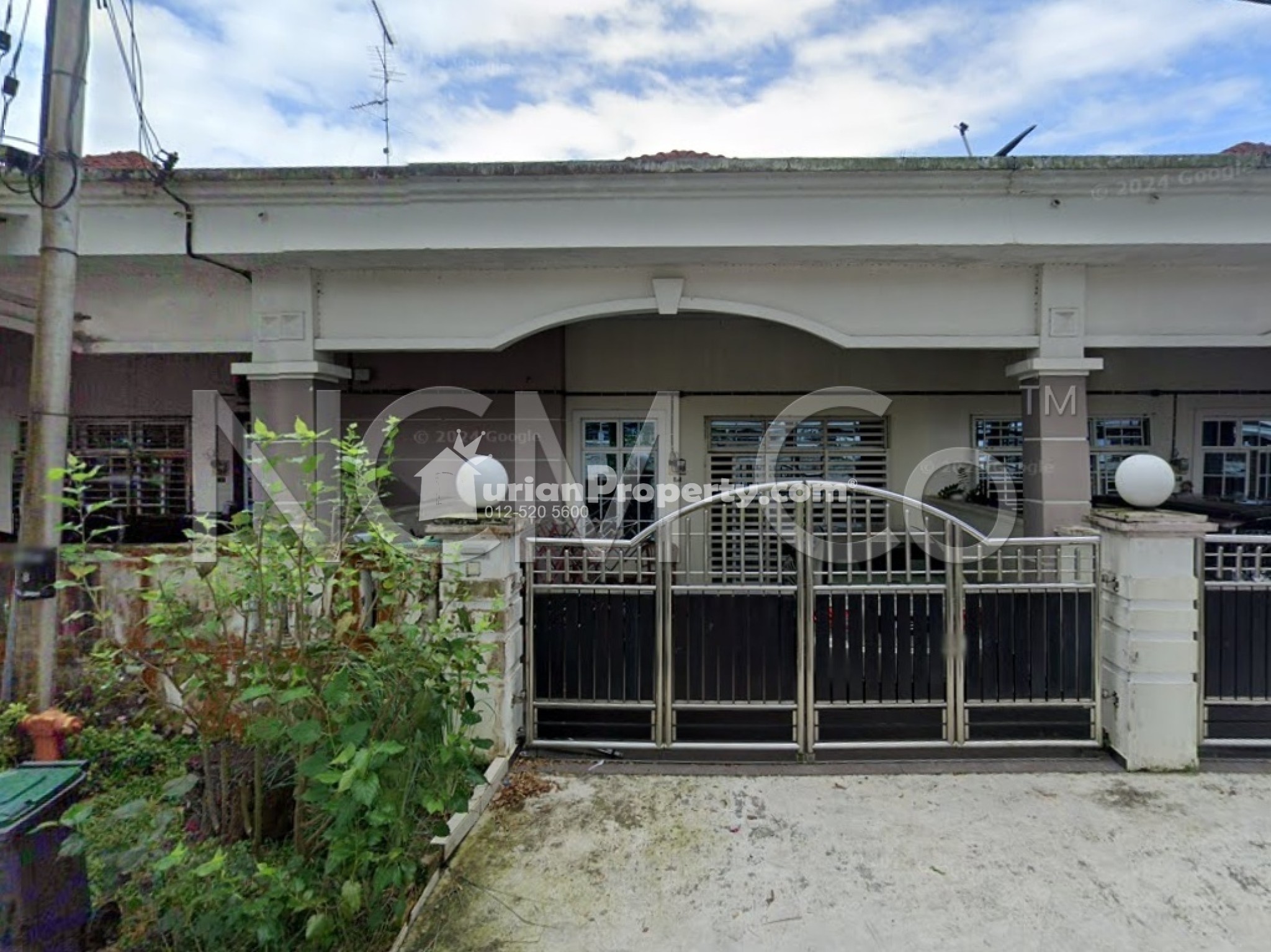 Terrace House For Auction at Taman Impian Senai