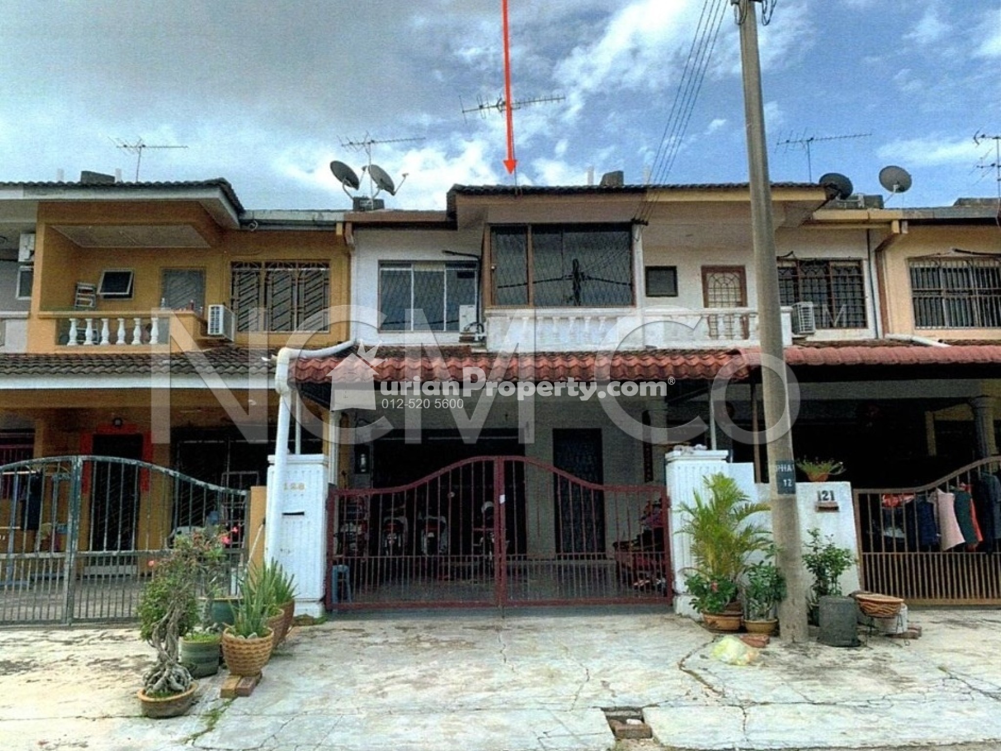 Terrace House For Auction at Halaman Ampang Mewah