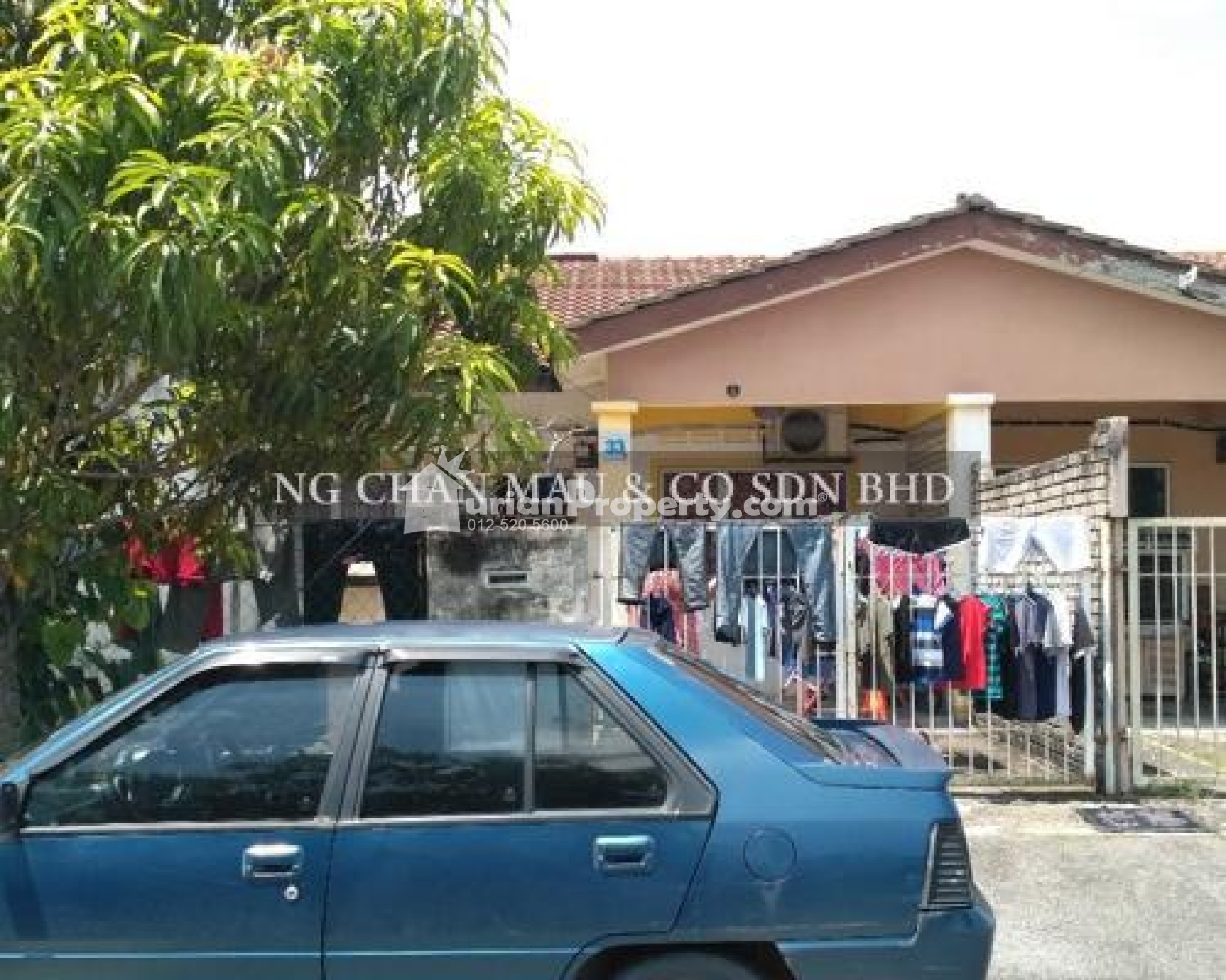 Terrace House For Auction at Desa Kundang