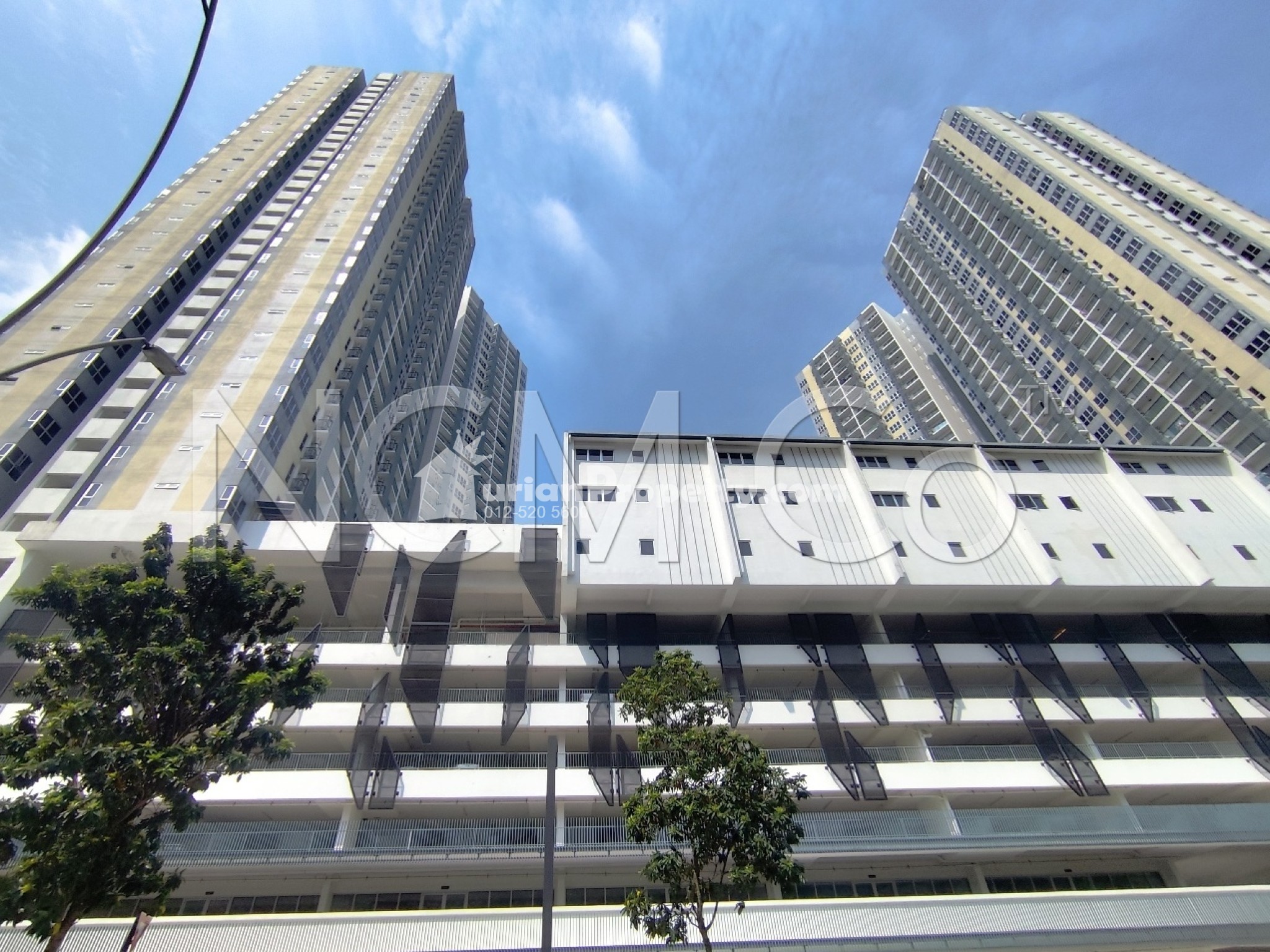 Serviced Residence For Auction at Cerrado Residence