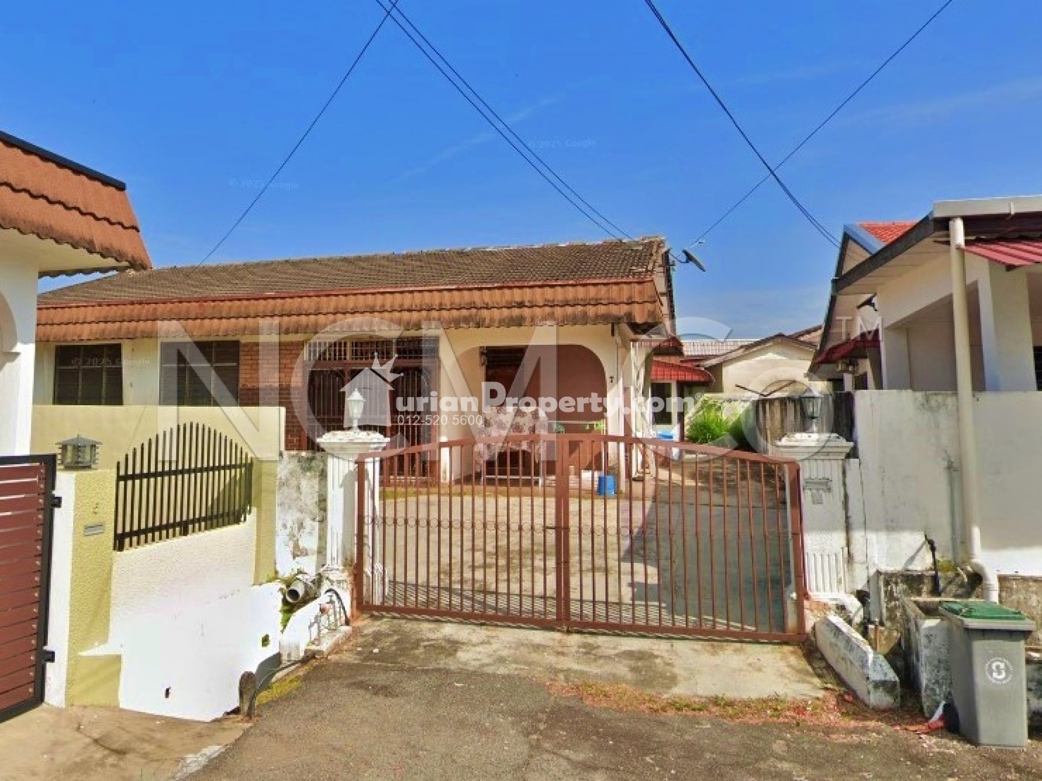 Bungalow House For Auction at Sungai Udang
