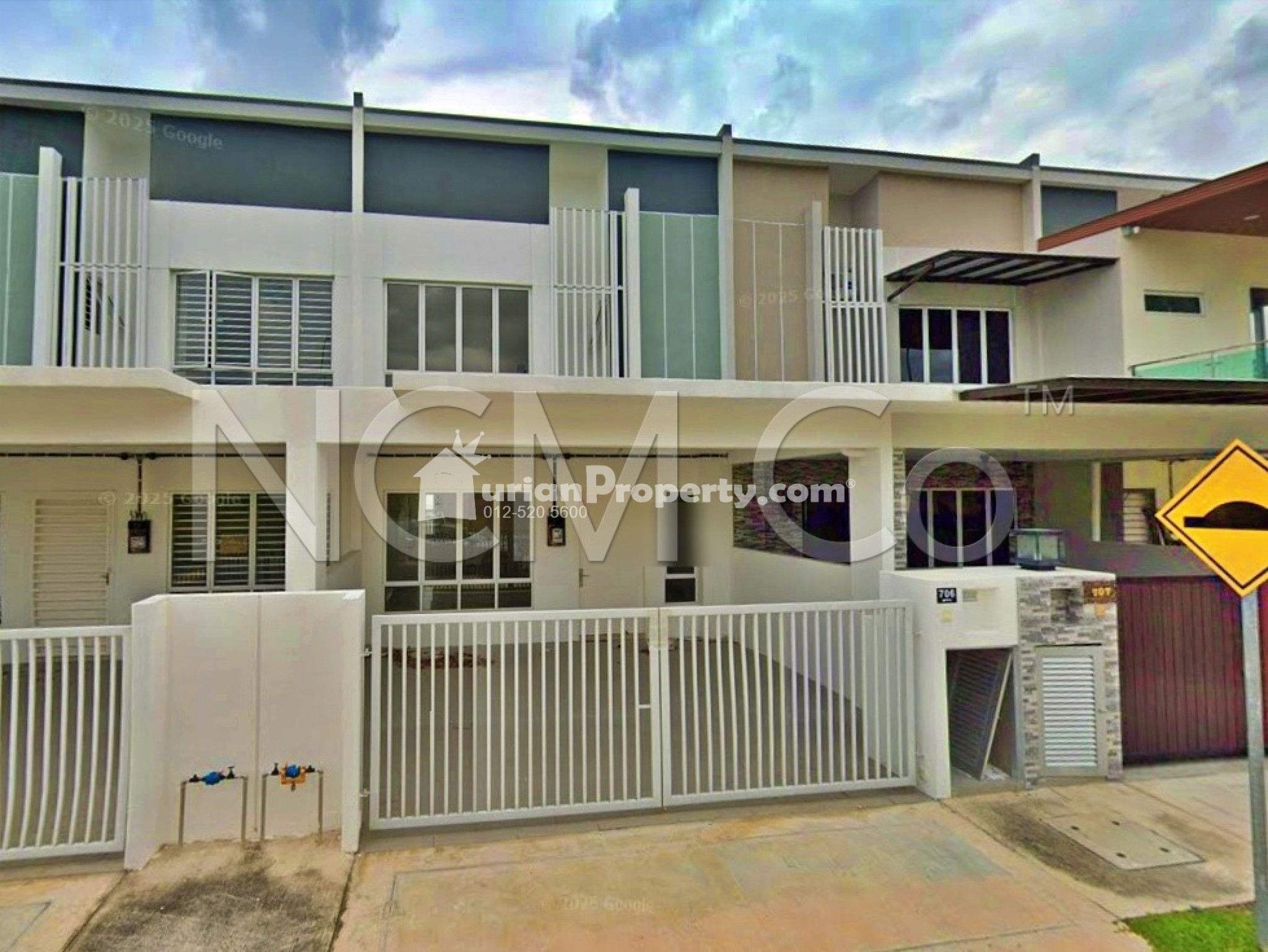 Terrace House For Auction at Bayu Sutera