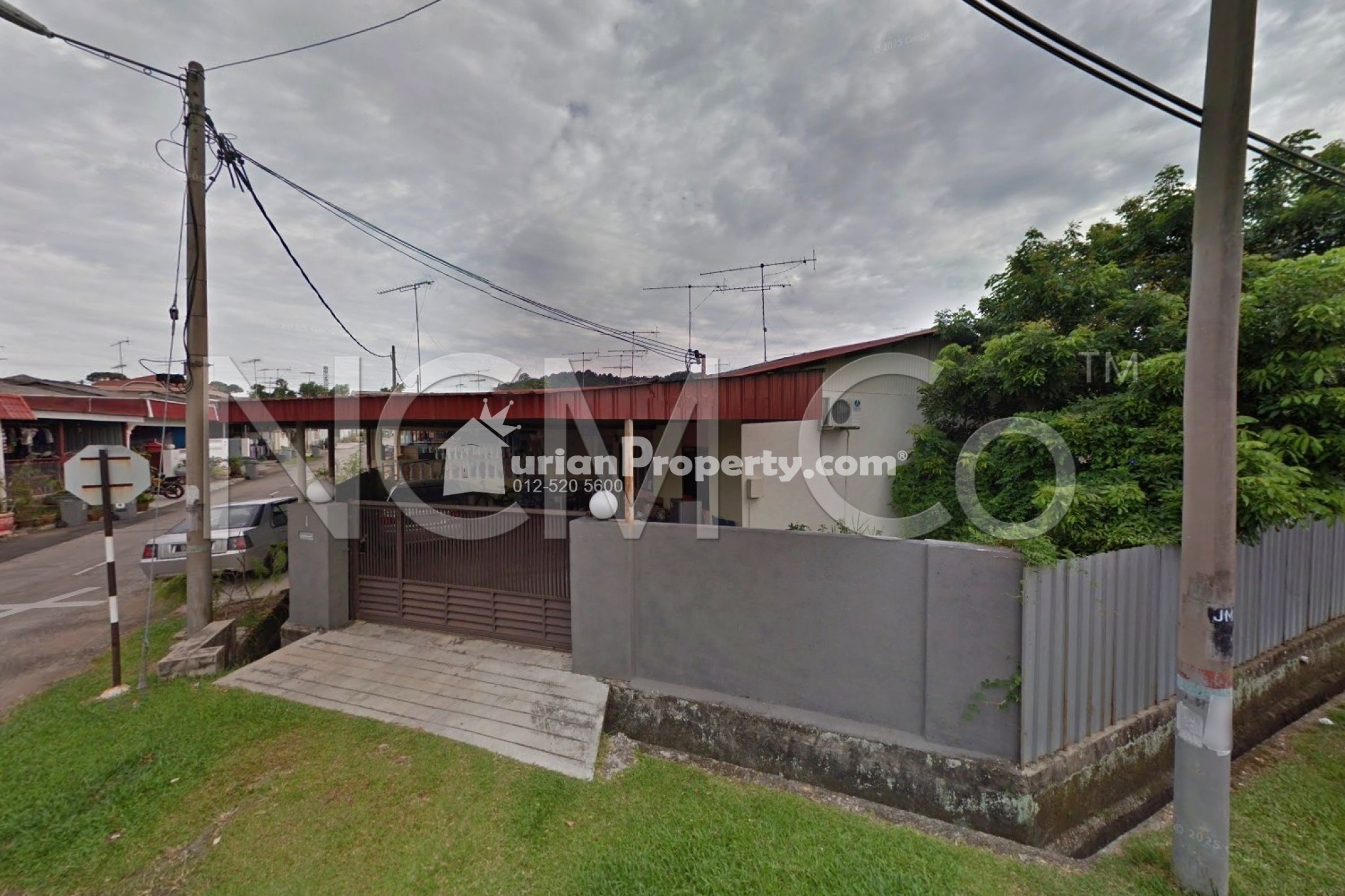 Terrace House For Auction at Taman Megah