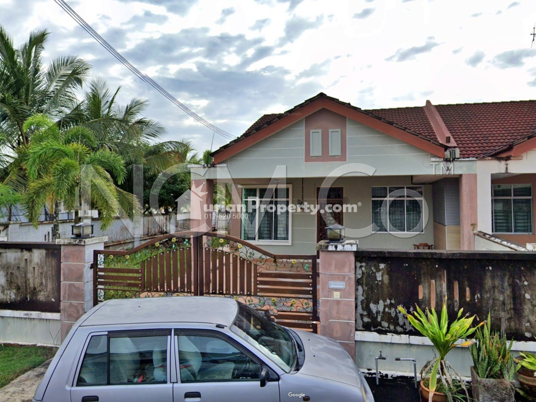 Terrace House For Auction at Taman Daiman Jaya