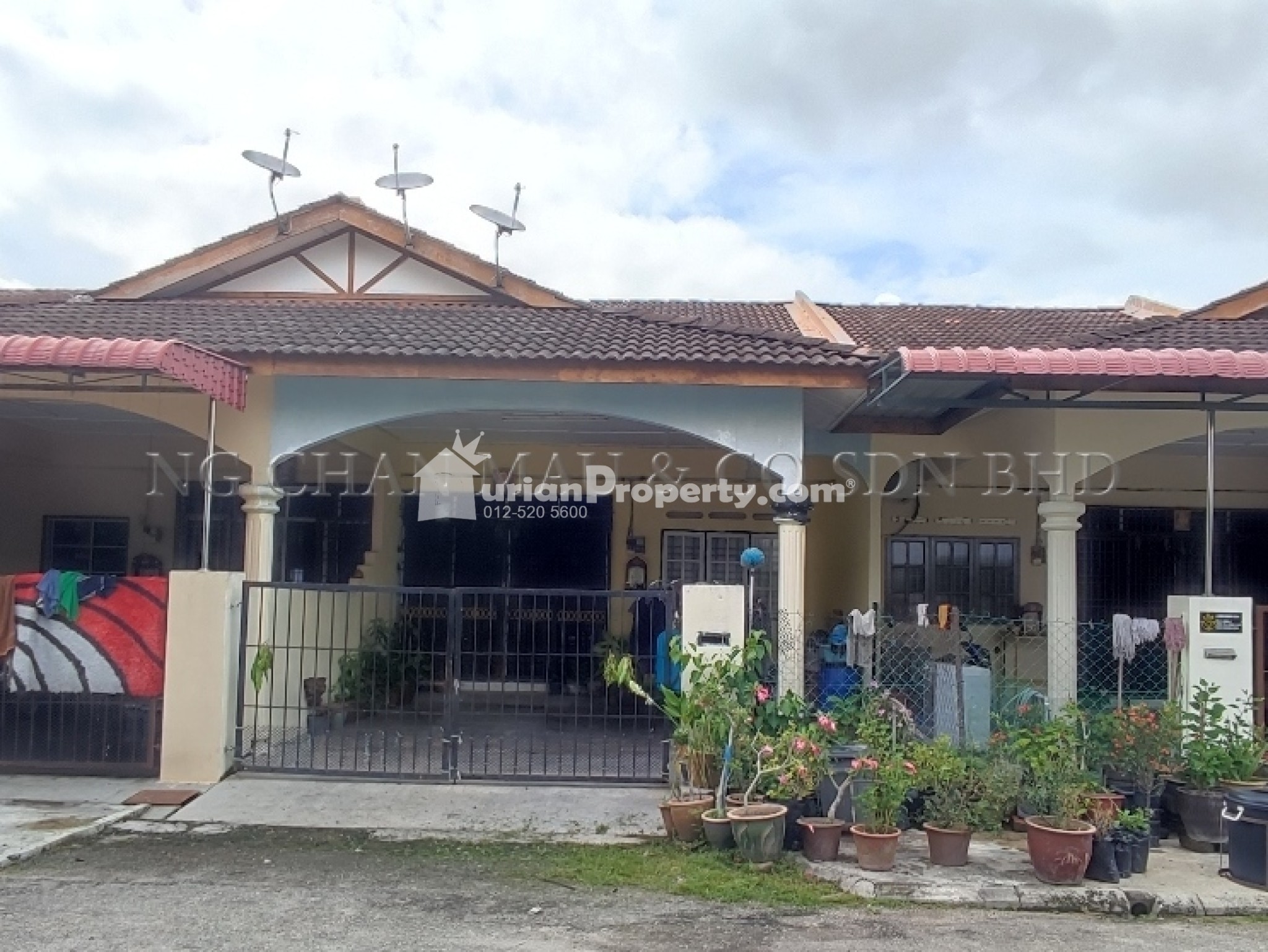 Terrace House For Auction at Taman Desa Bernam Baru