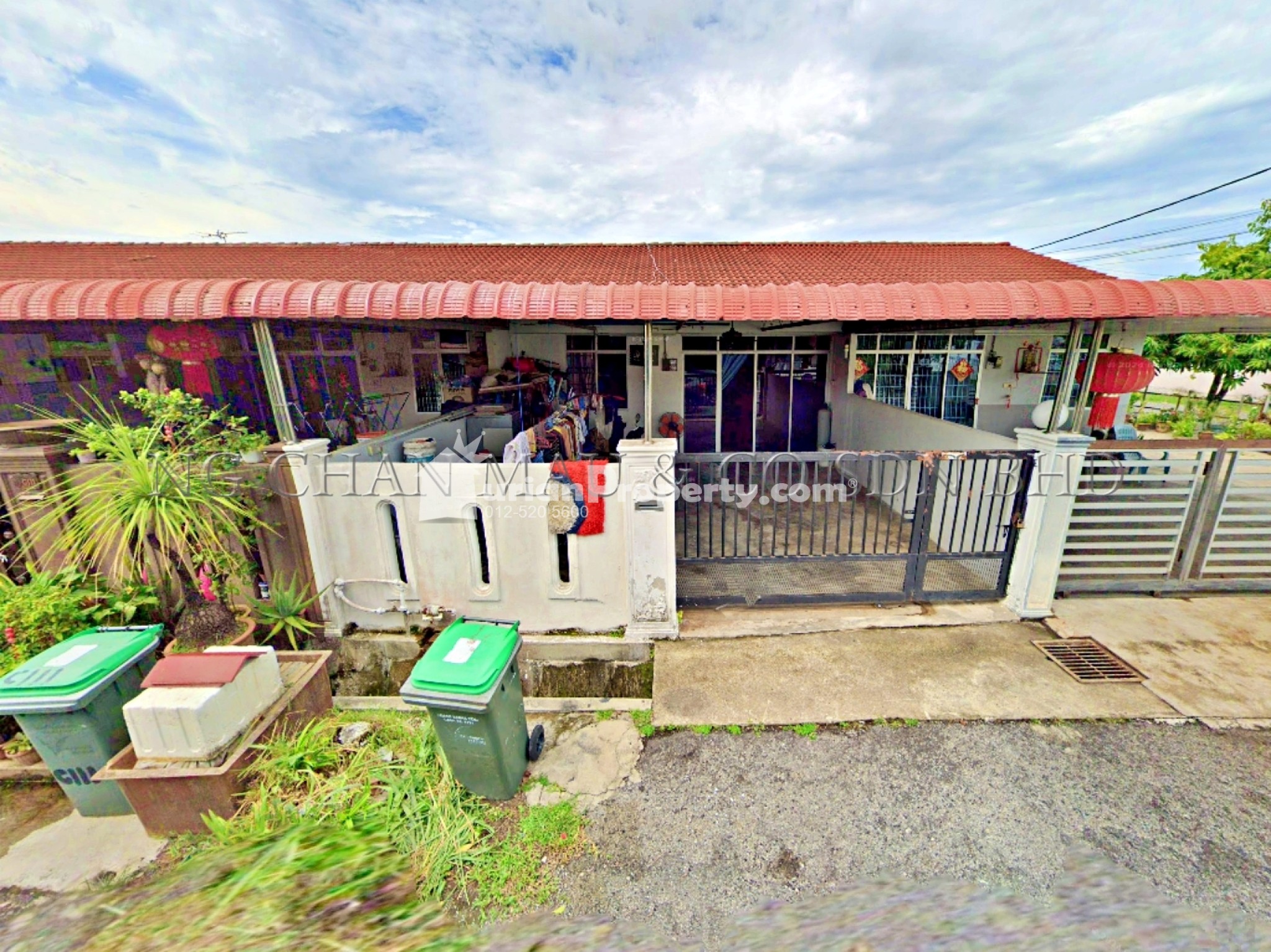 Terrace House For Auction at Taman Bersatu