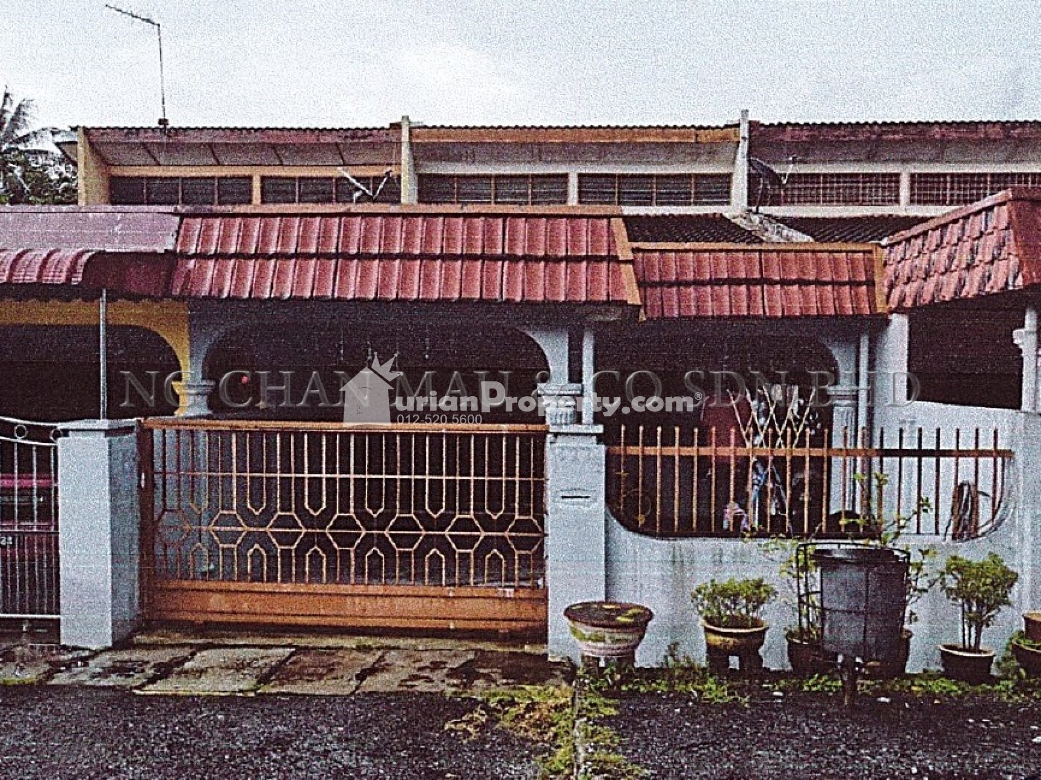 Terrace House For Auction at Simpang