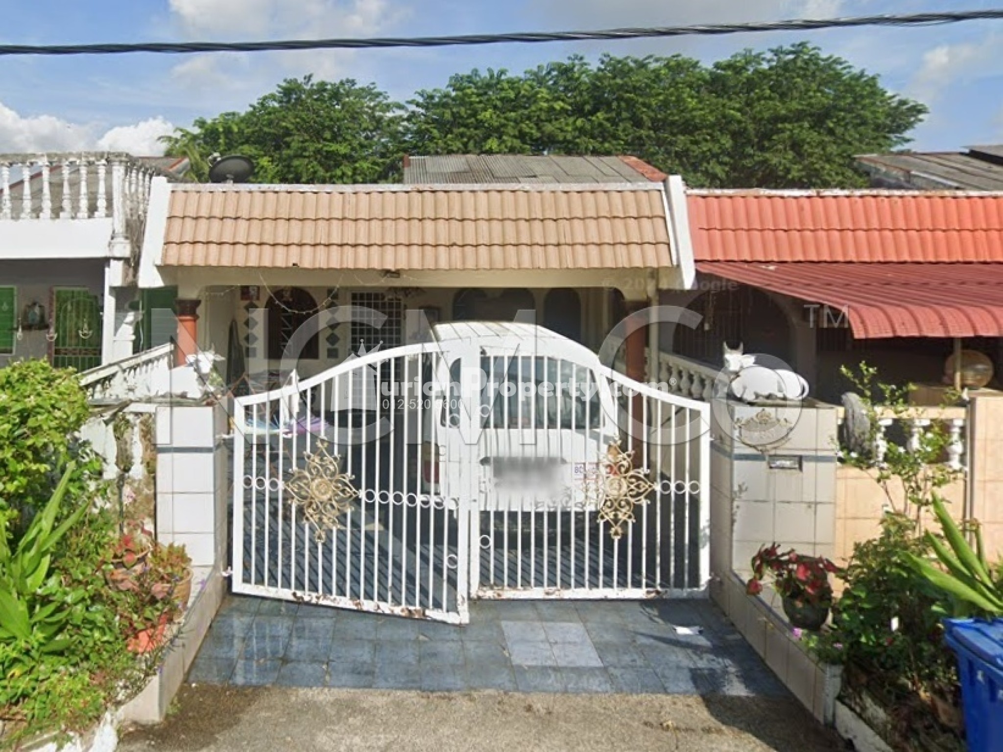 Terrace House For Auction at Taman Glenmarie