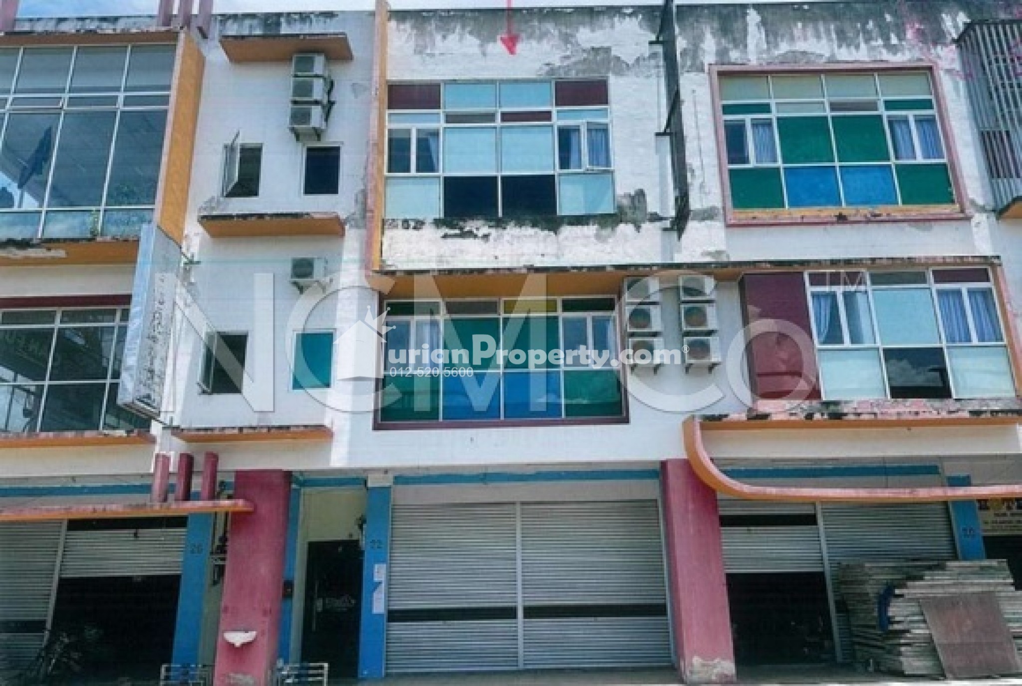 Shop Office For Auction at Triang