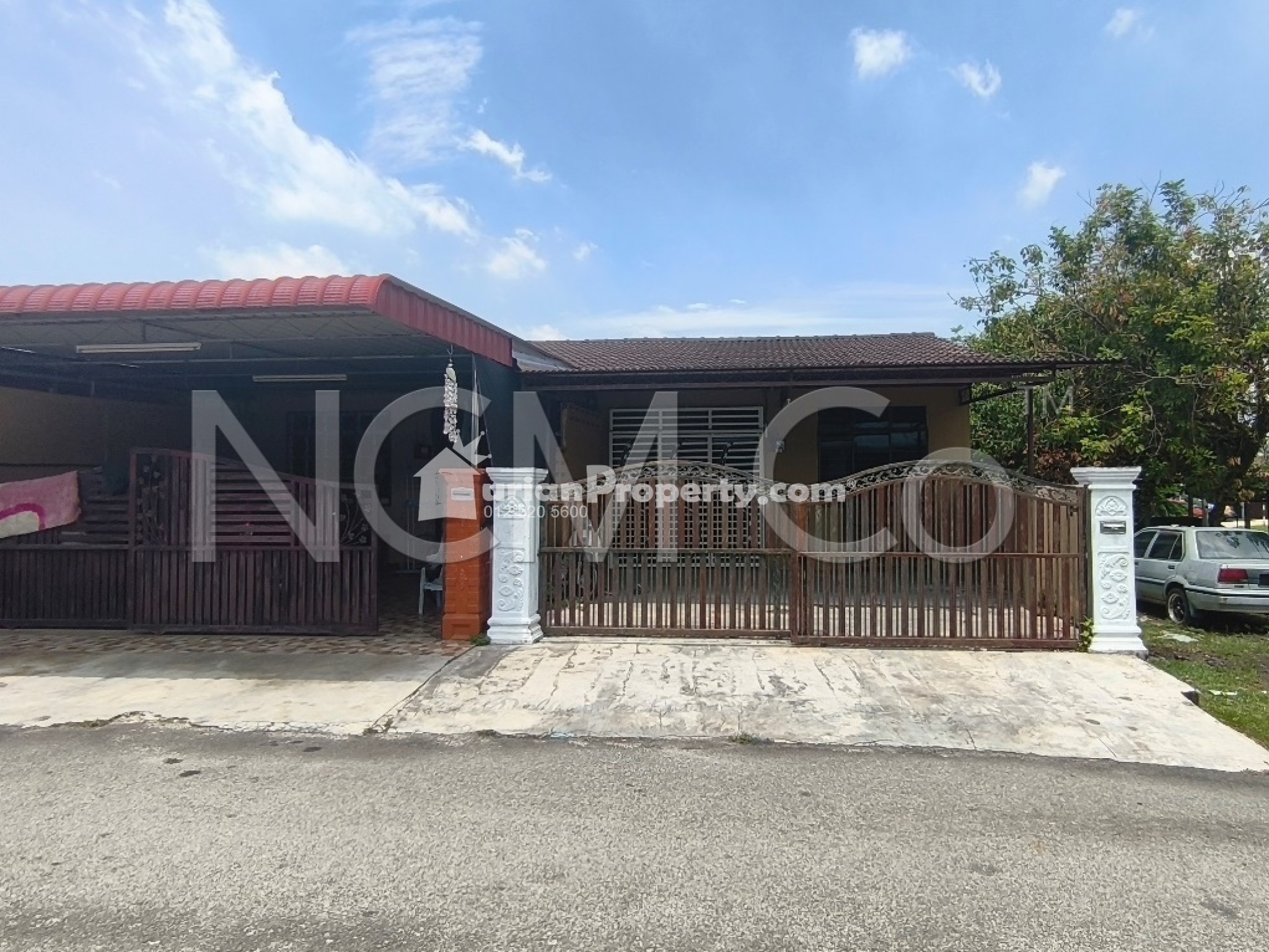 Terrace House For Auction at Taman Keladi