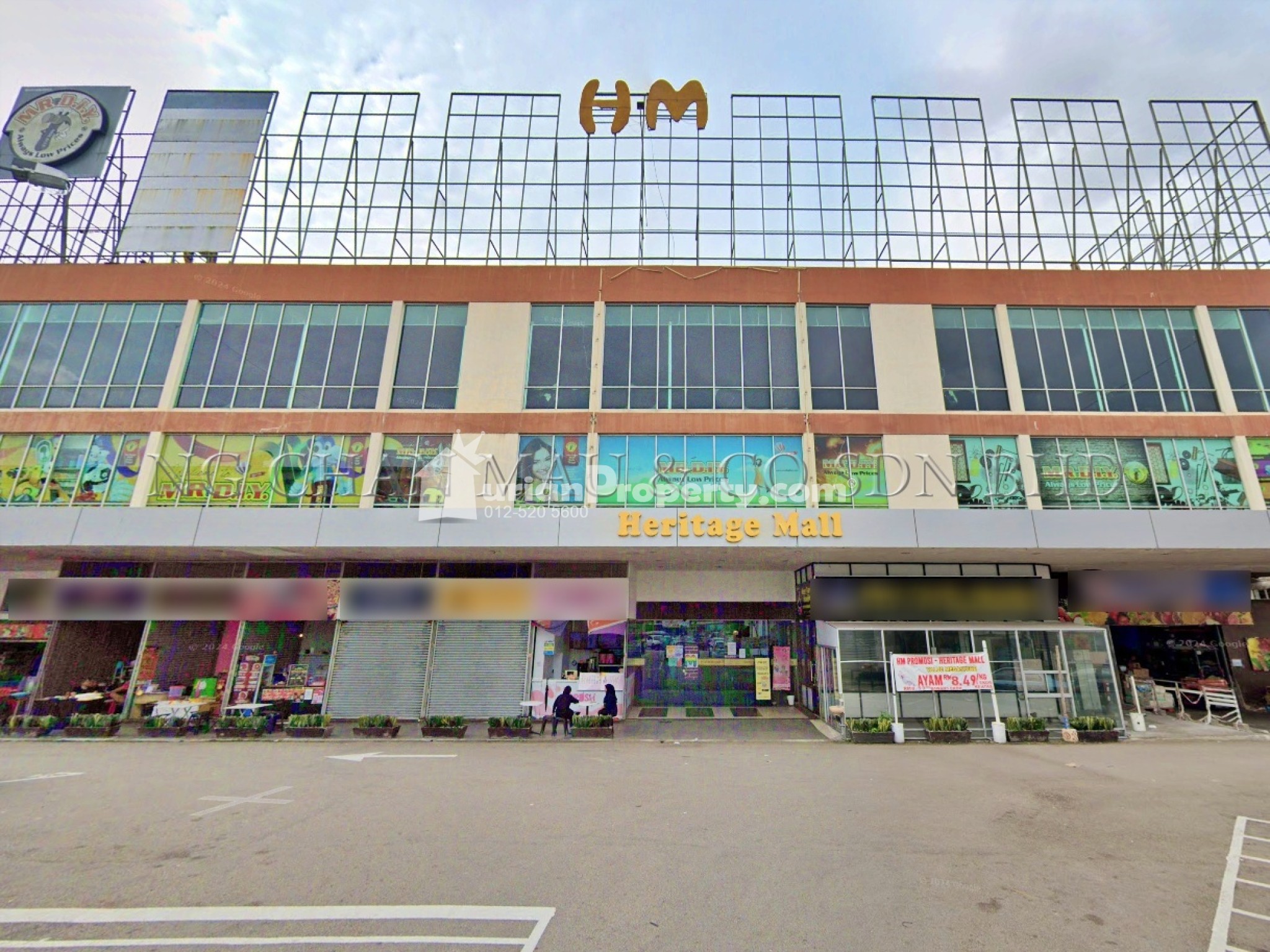 Retail Space For Auction at Heritage Leisure Mall
